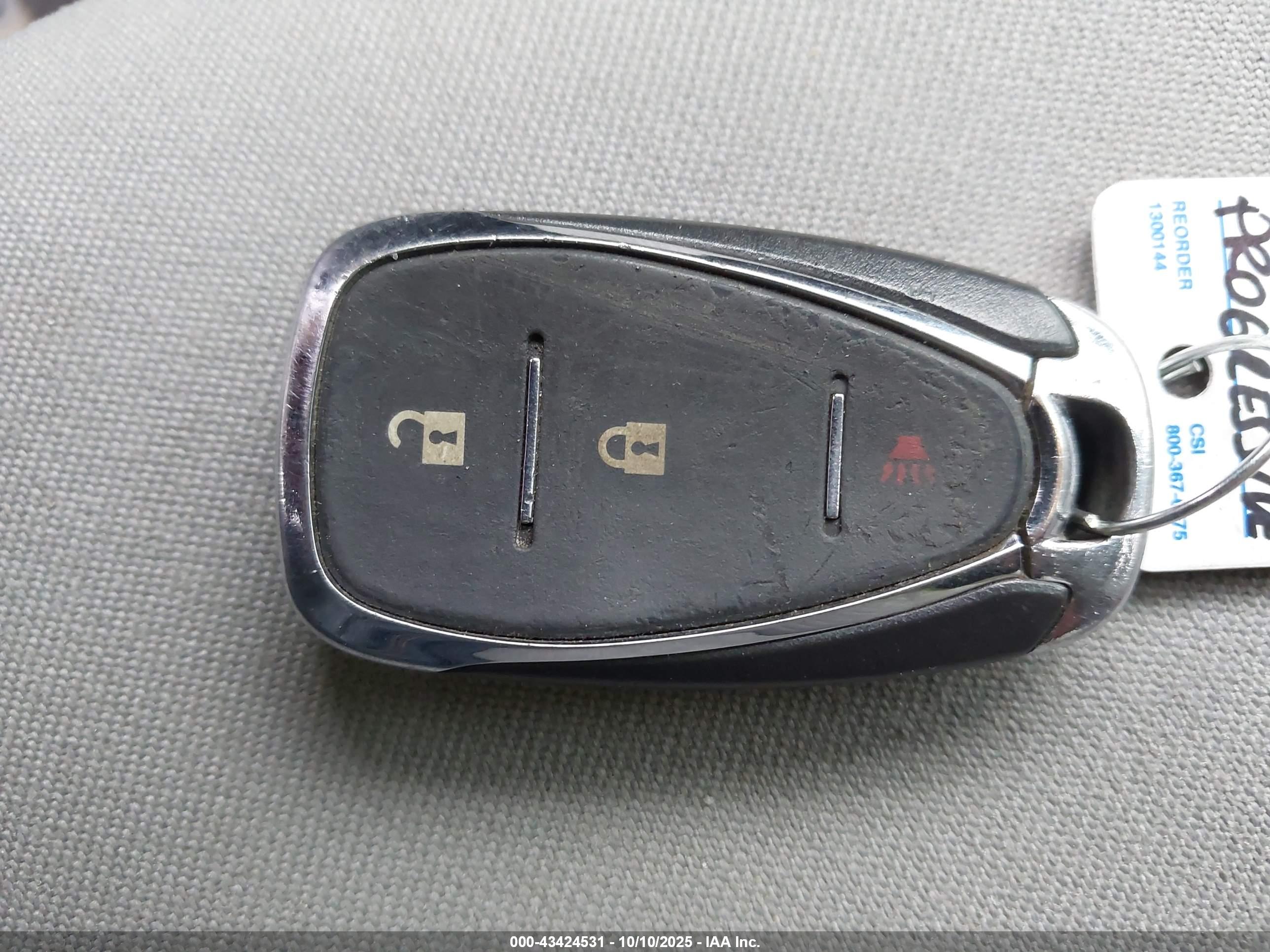 CHEVROLET EQUINOX image 11