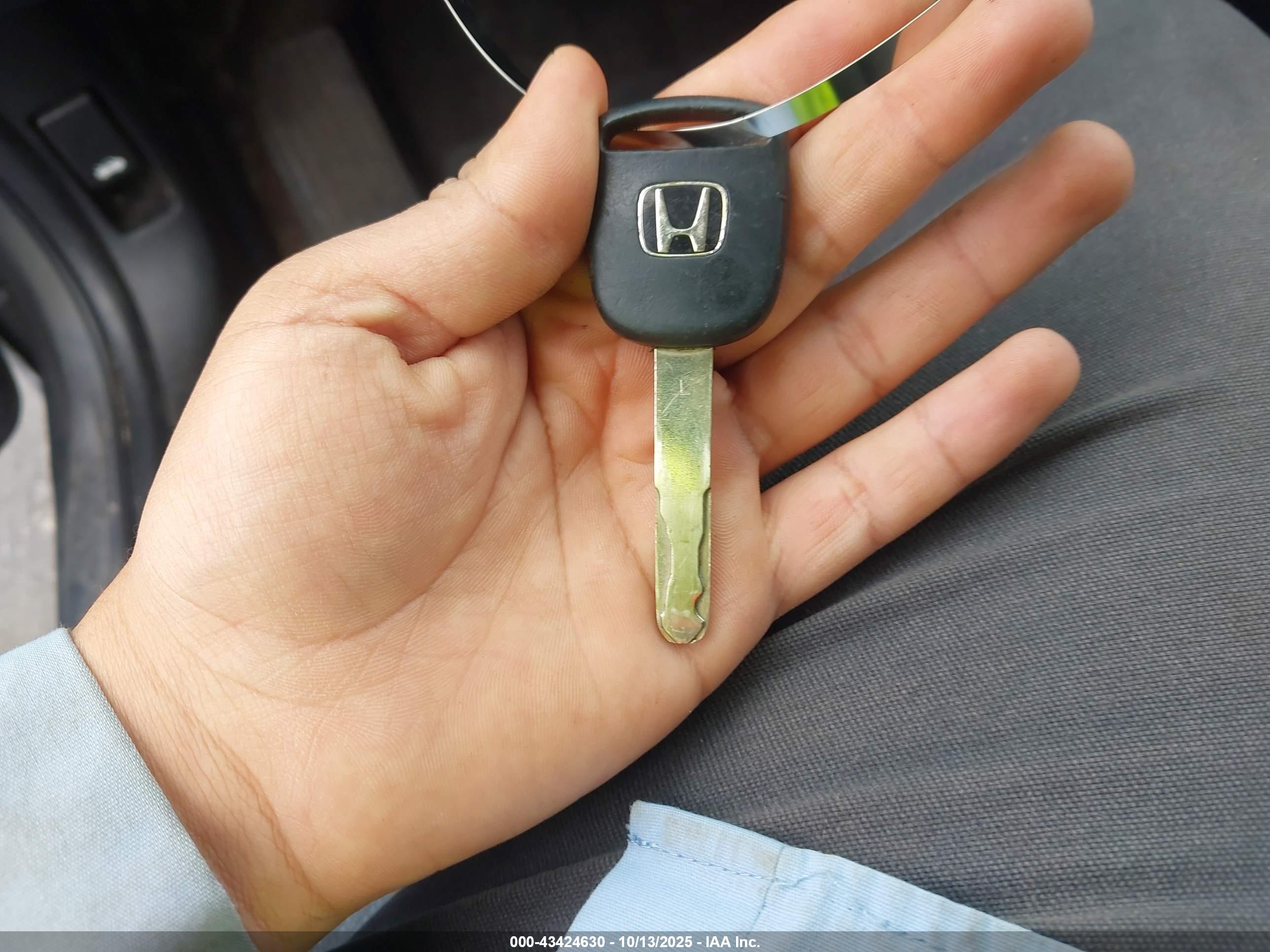 HONDA FIT image 11