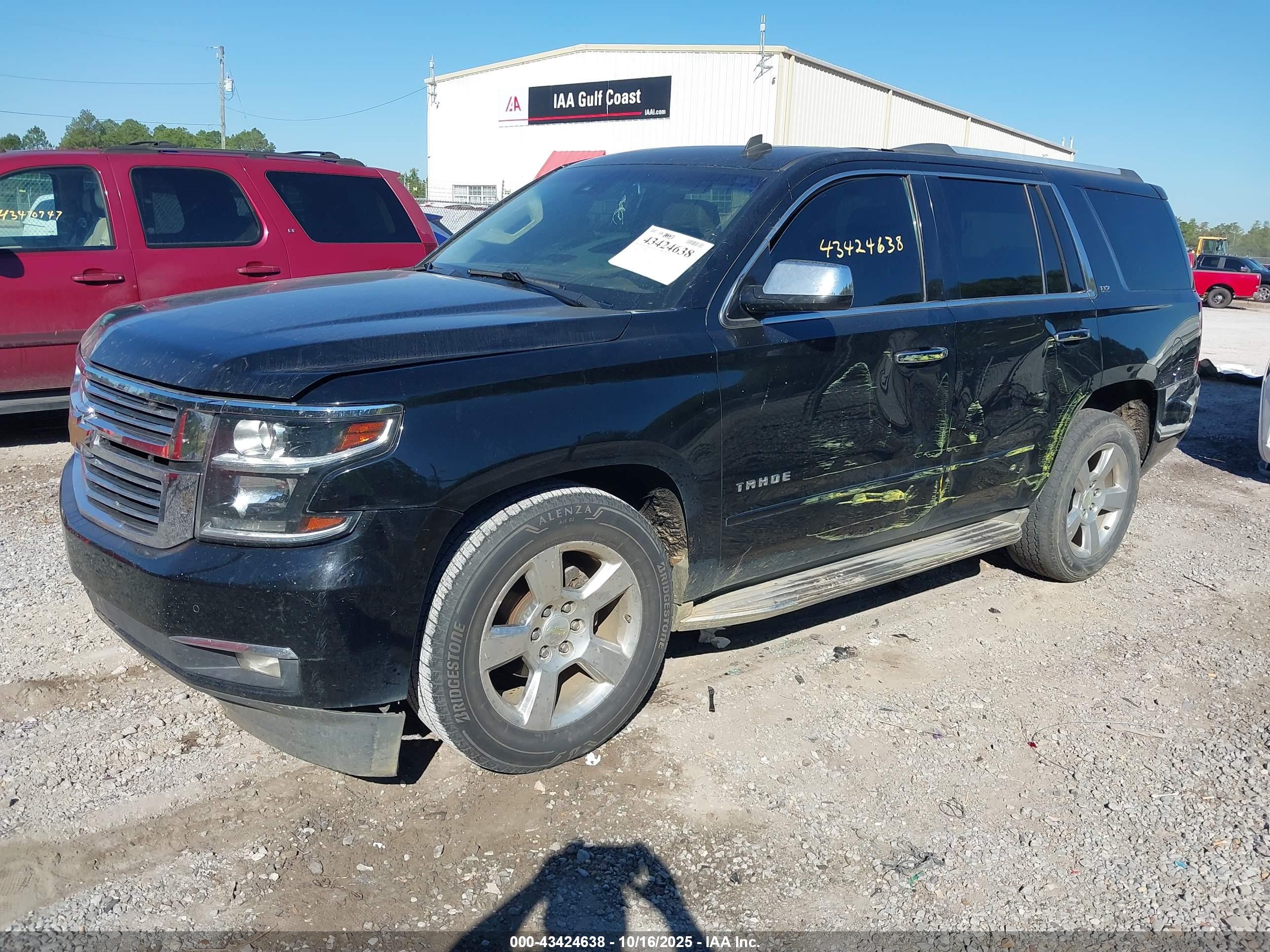 CHEVROLET TAHOE image 2