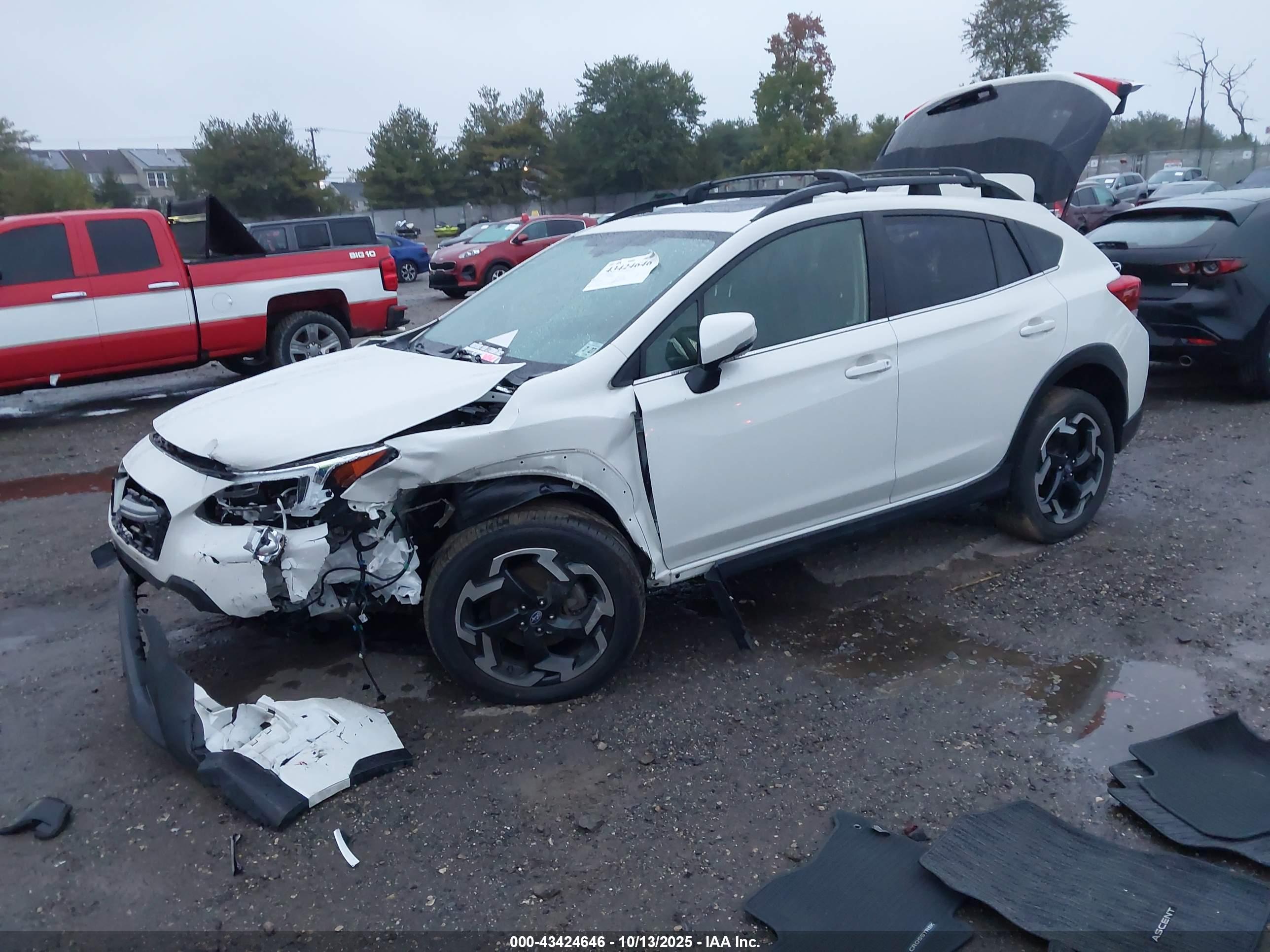 SUBARU CROSSTREK image 2