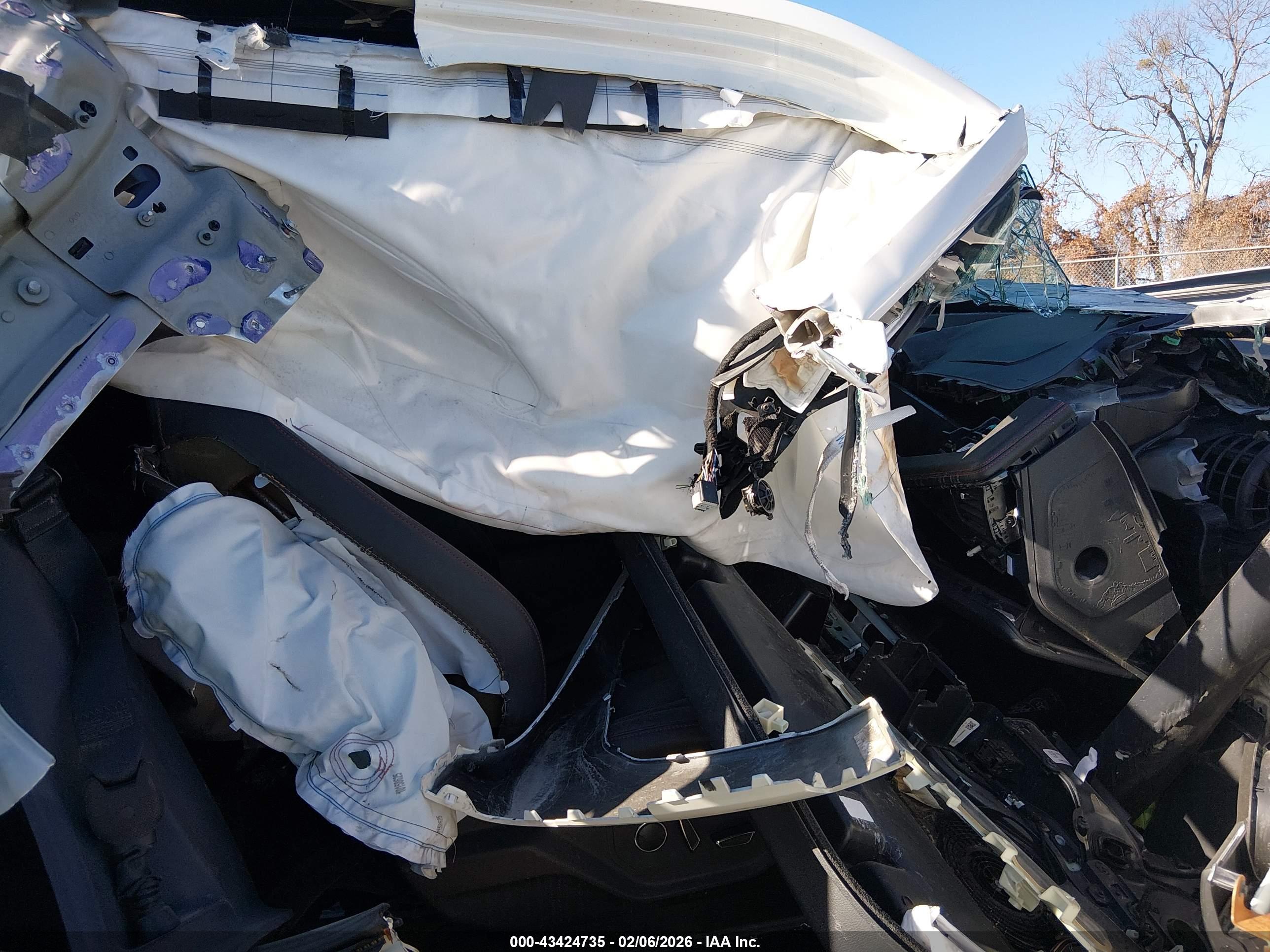 FORD EXPEDITION image 5