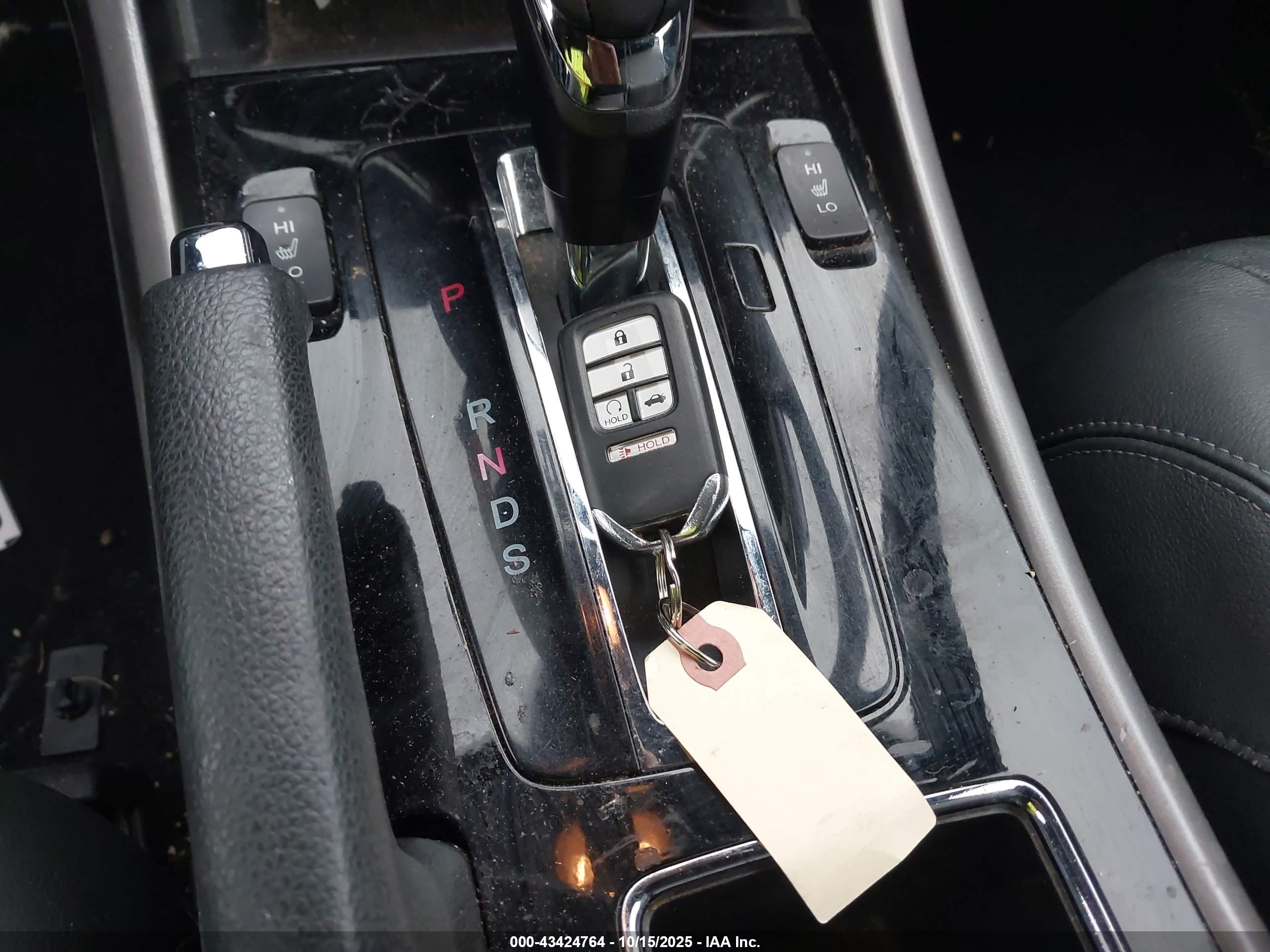 HONDA ACCORD image 11
