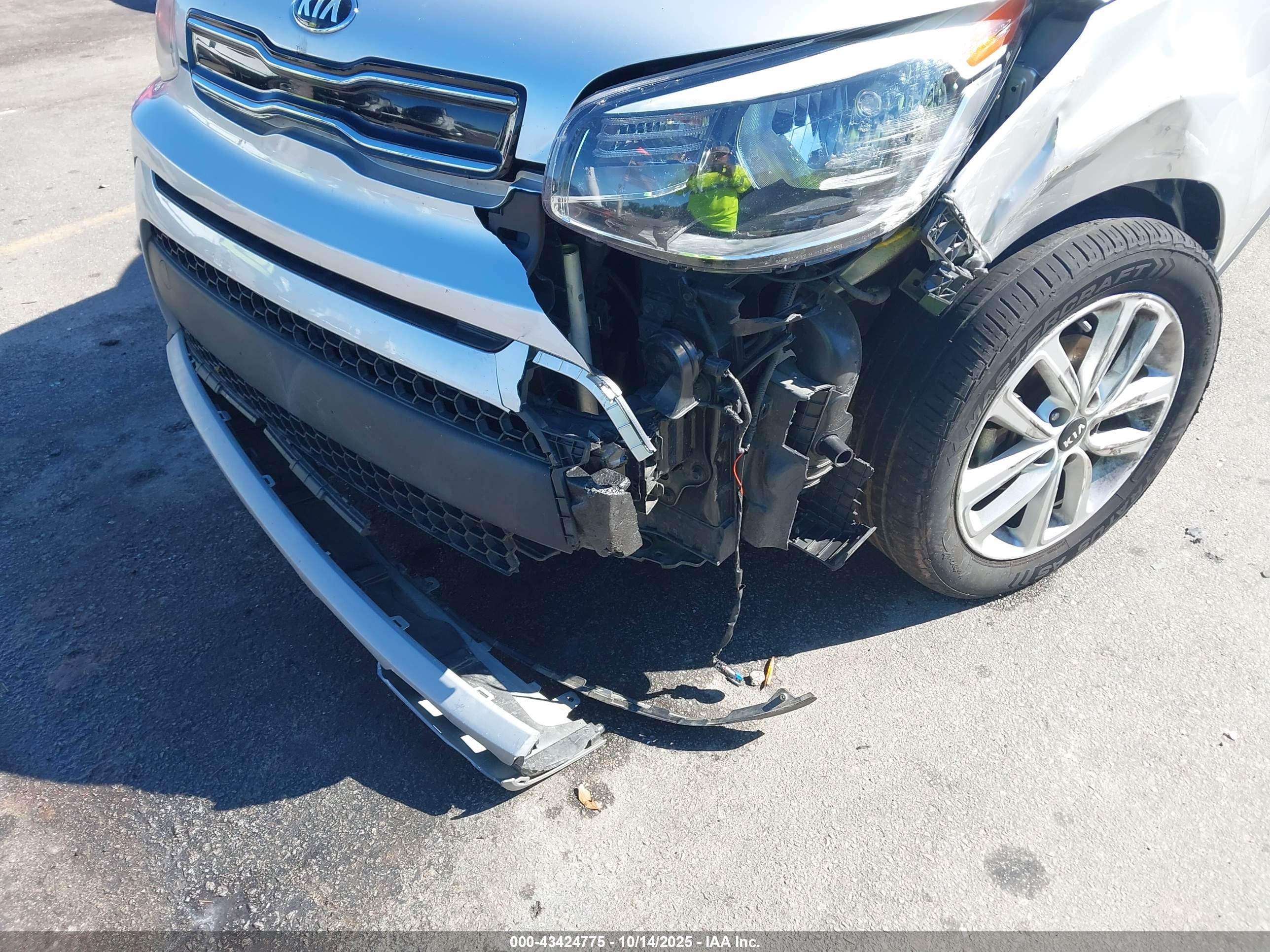 KIA SOUL image 6