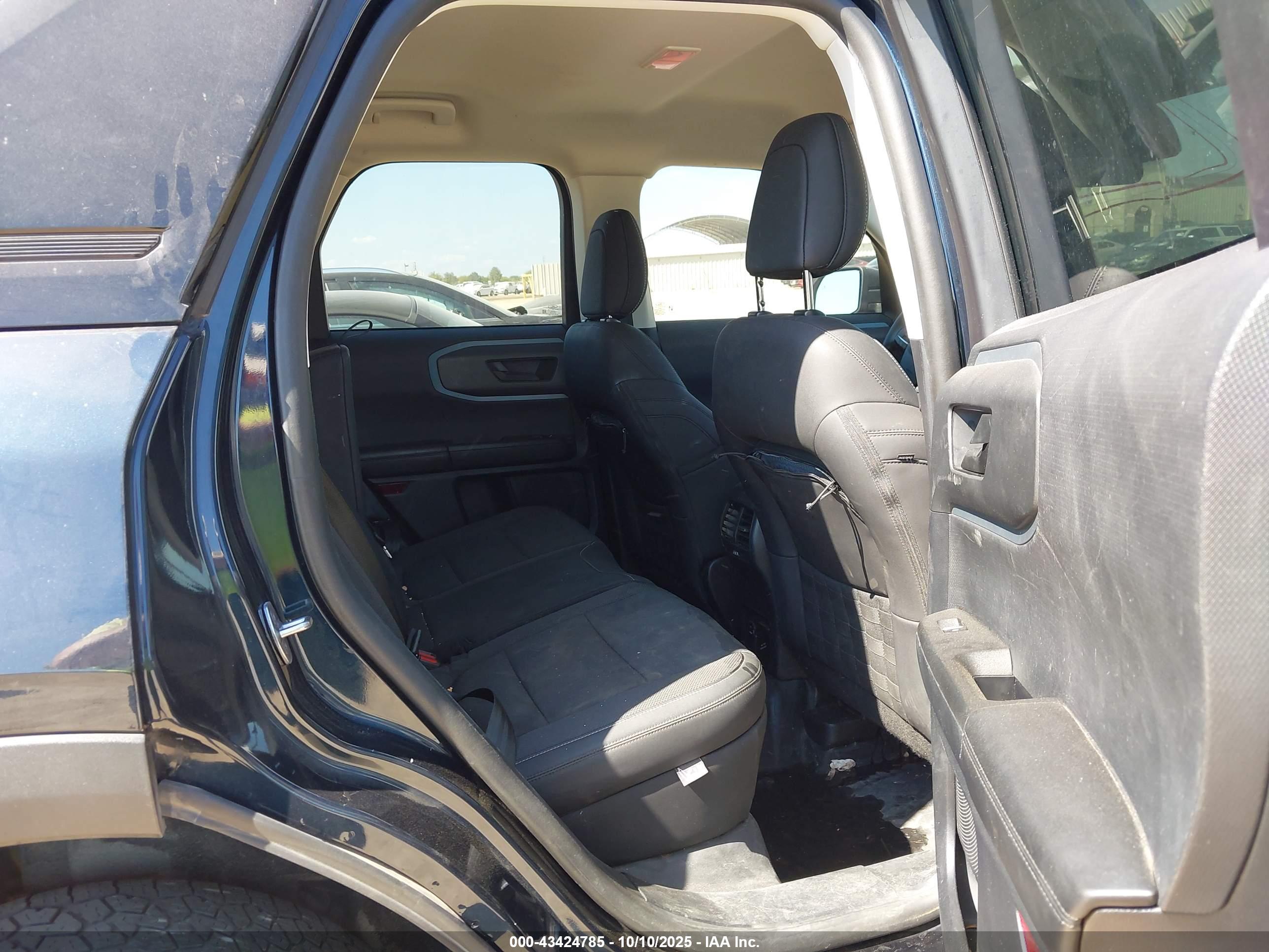 FORD BRONCO image 8