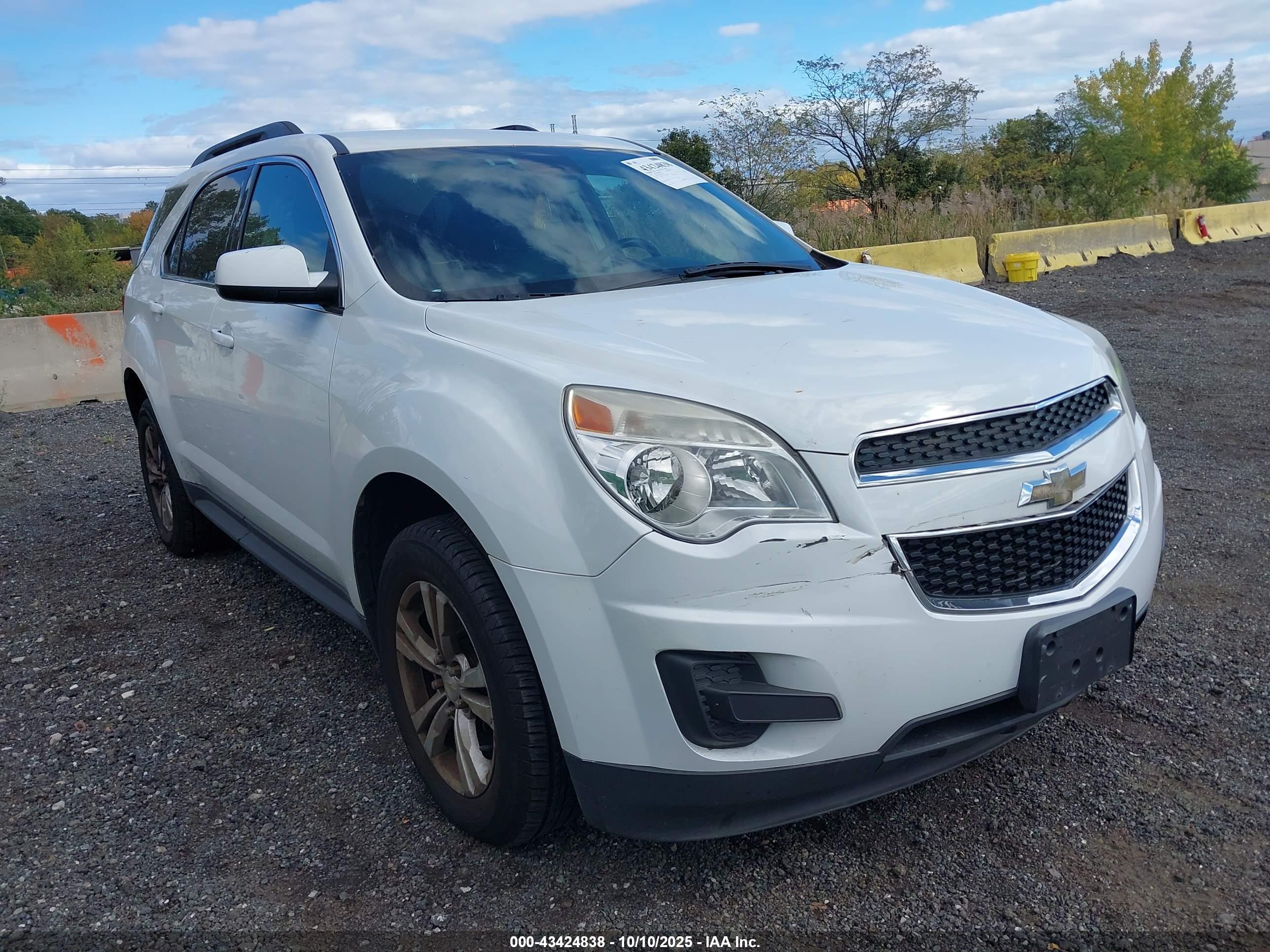 CHEVROLET EQUINOX image 6