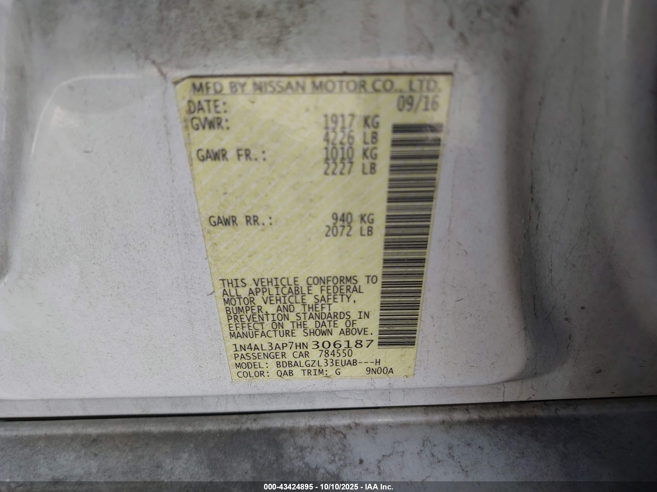 NISSAN ALTIMA image 9