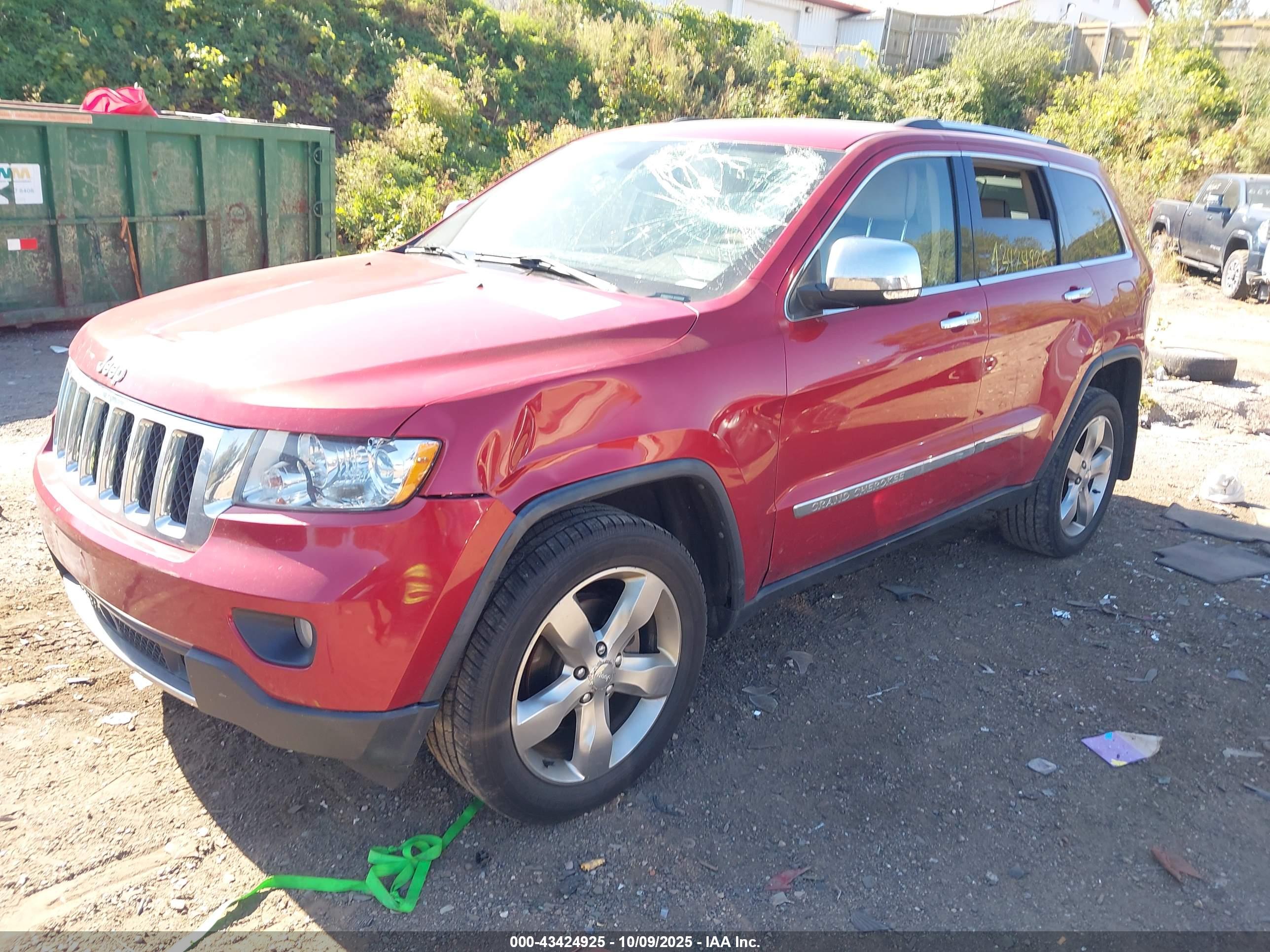 JEEP GRAND image 2