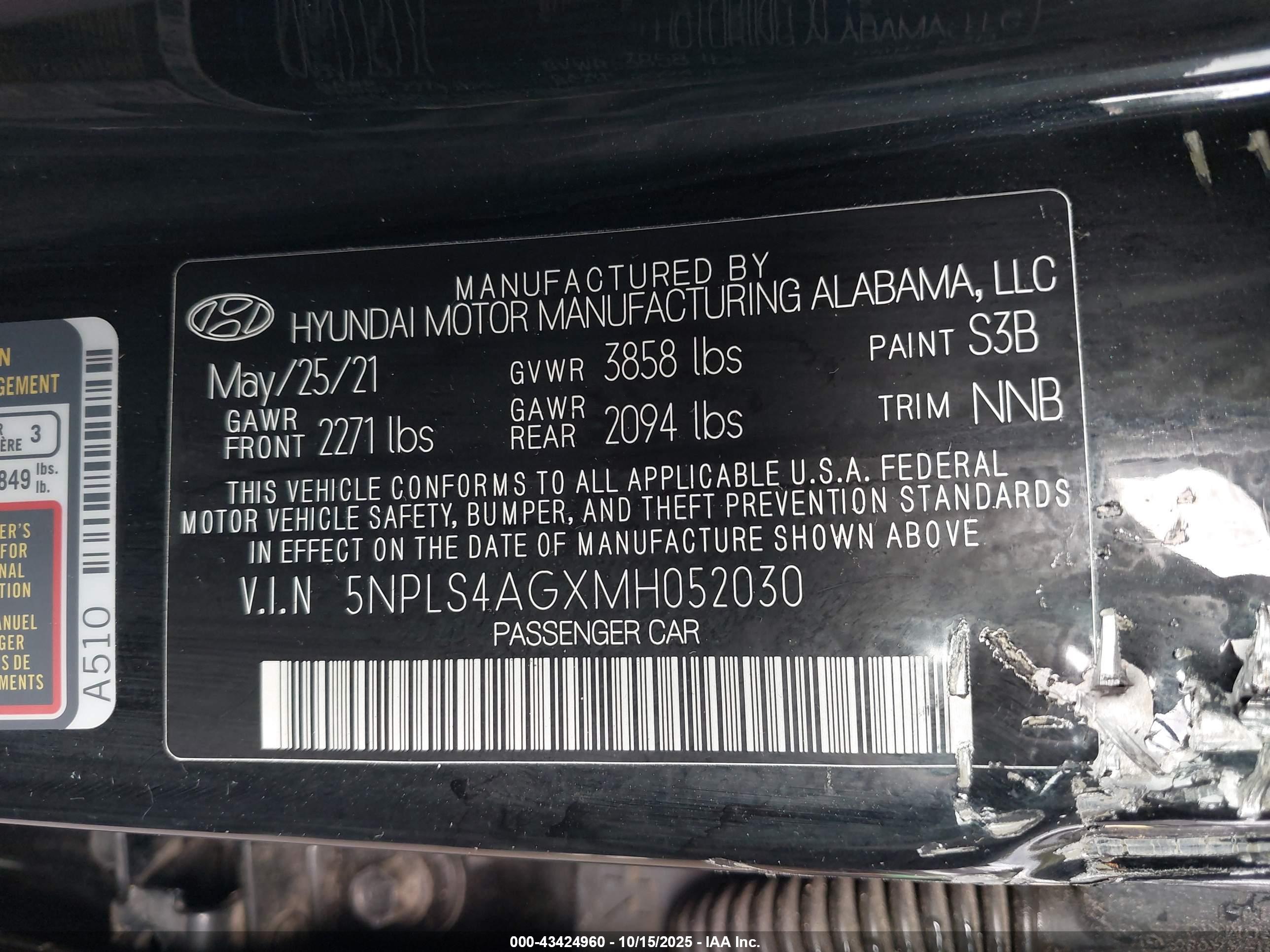 HYUNDAI ELANTRA image 9