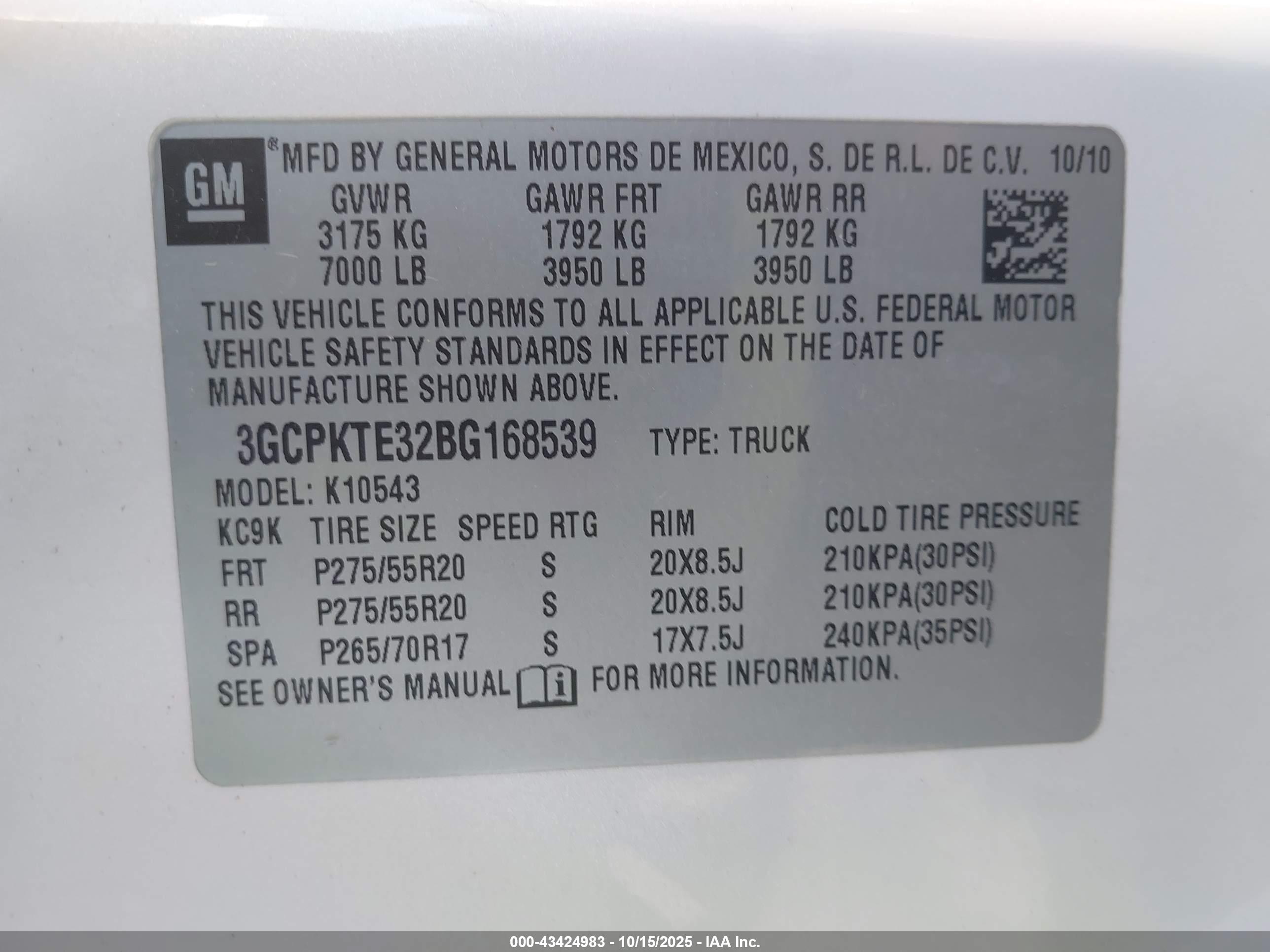 CHEVROLET SILVERADO image 9