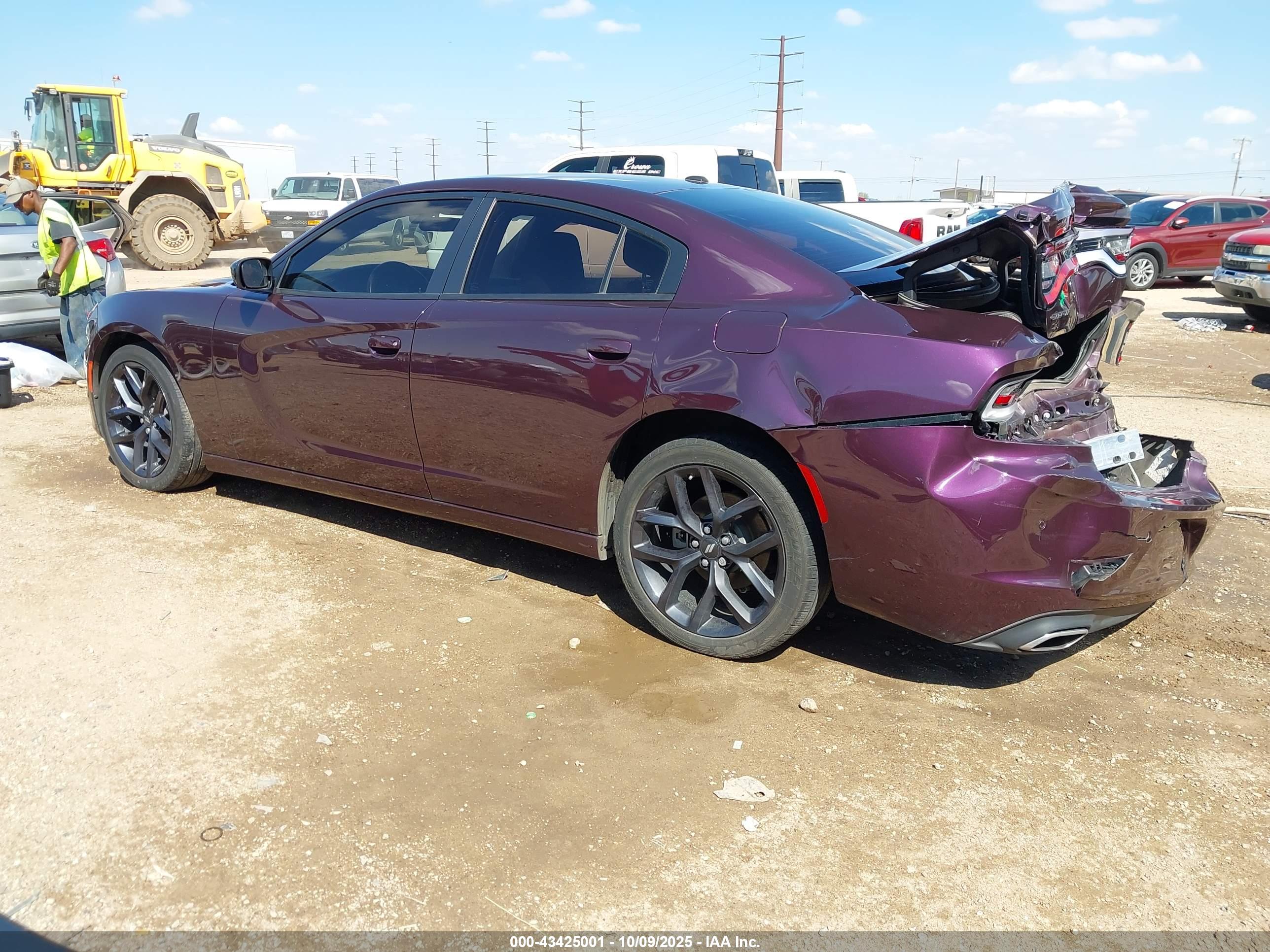 DODGE CHARGER image 3