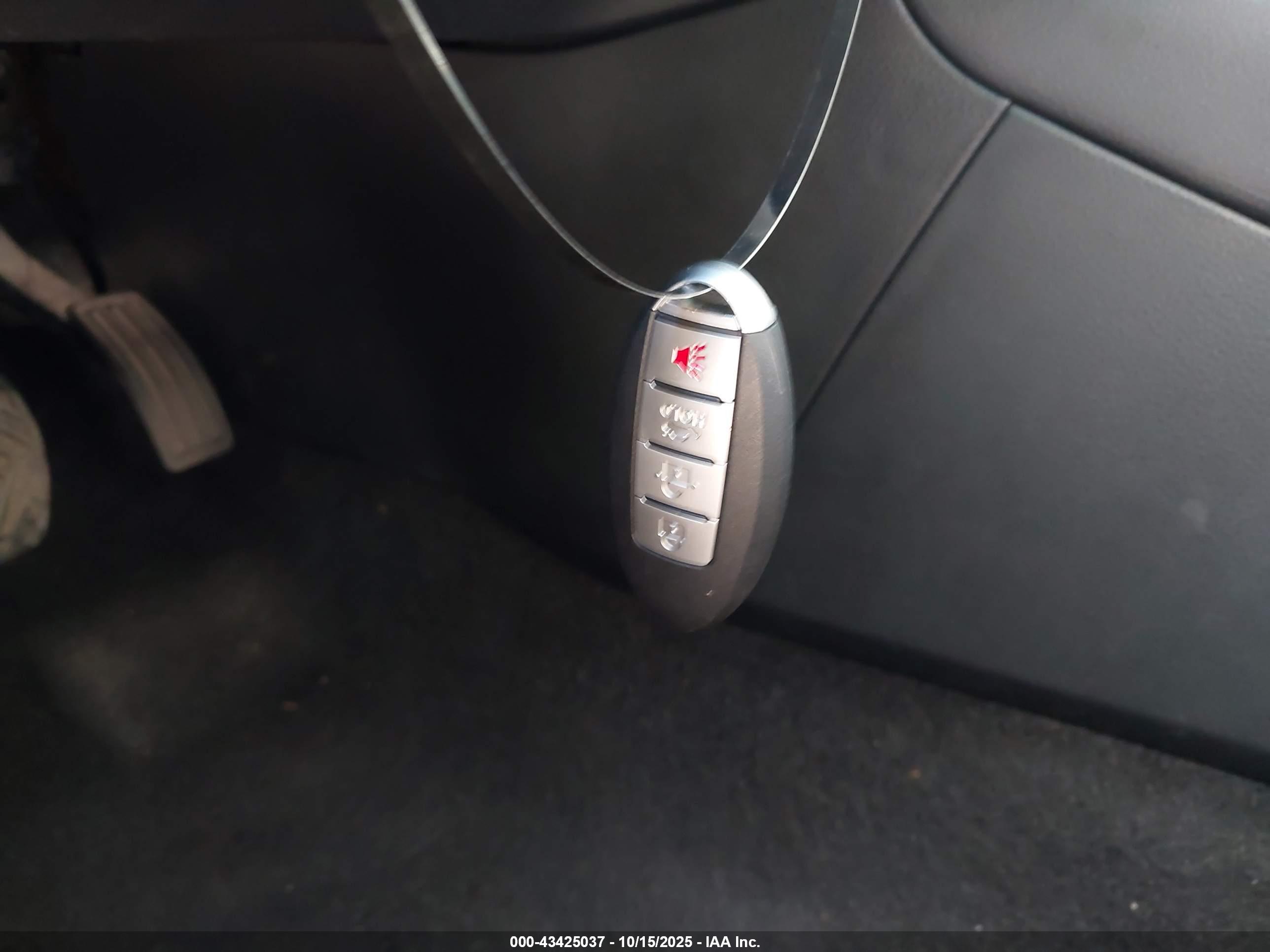 NISSAN ALTIMA image 11