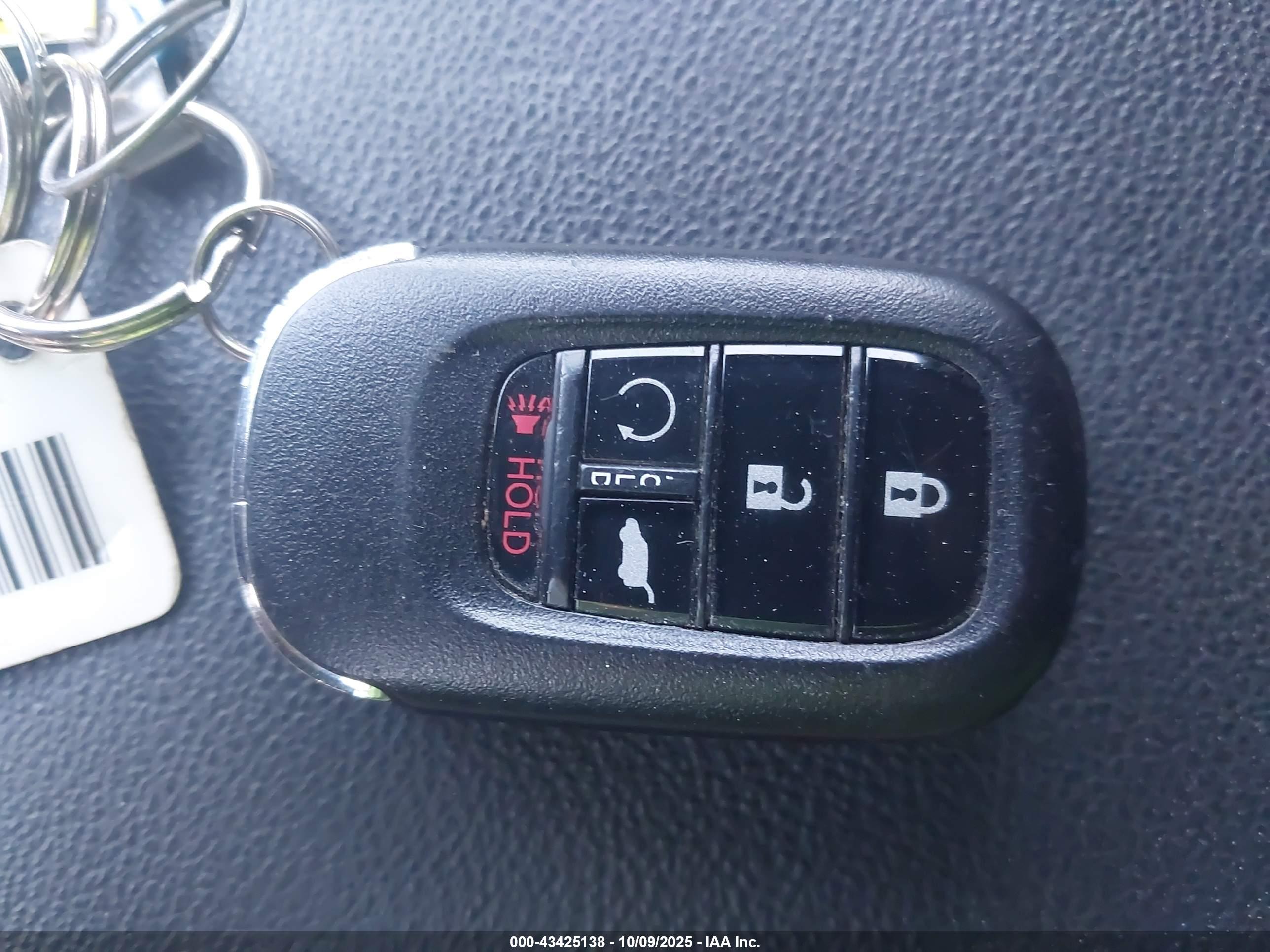 HONDA CR-V image 11