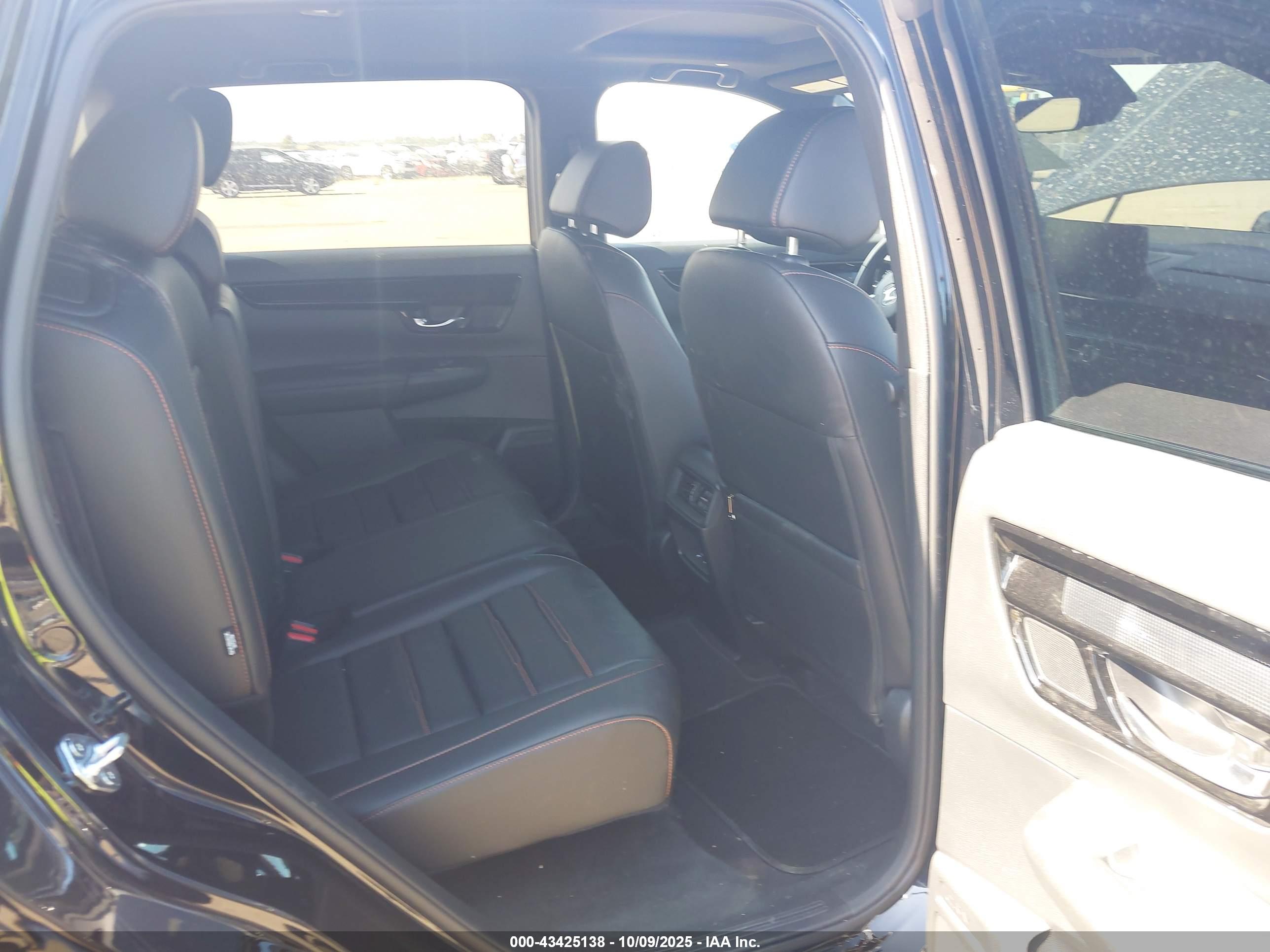 HONDA CR-V image 8