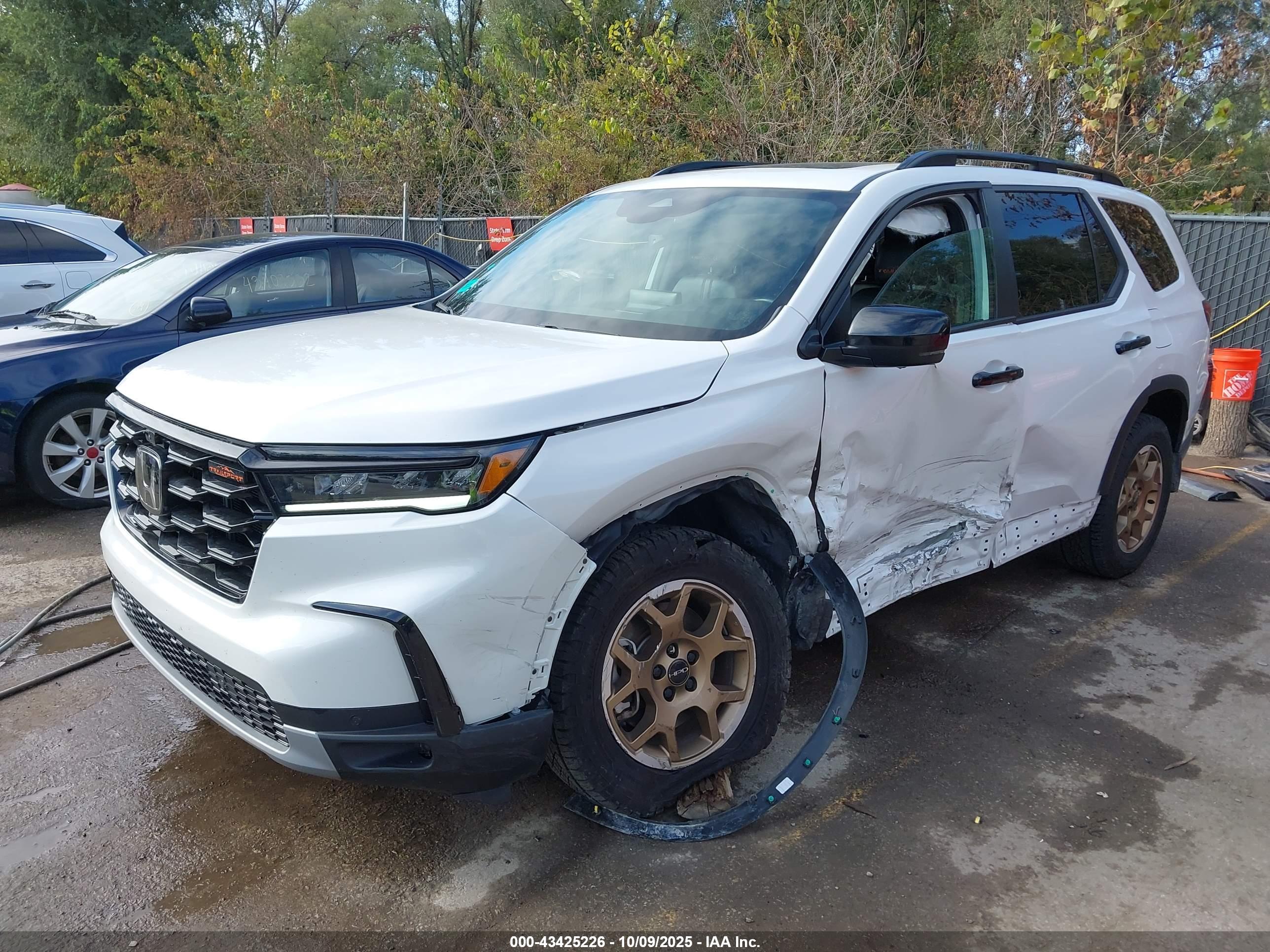 HONDA PILOT image 2