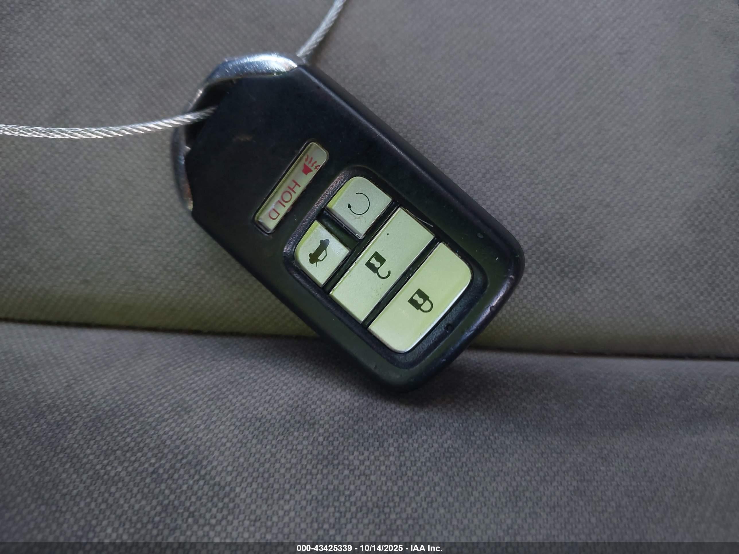HONDA CIVIC image 11