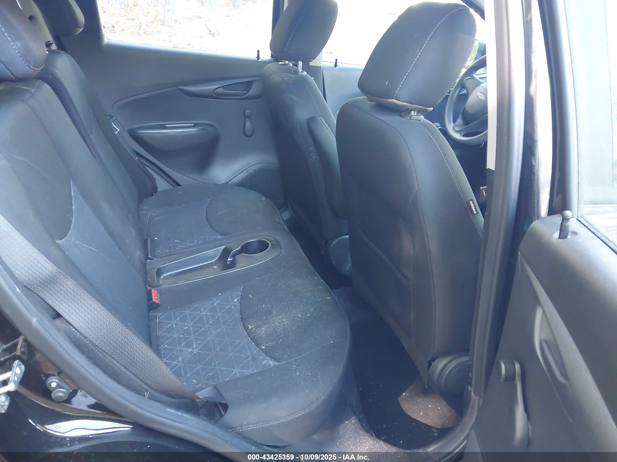 CHEVROLET SPARK image 8