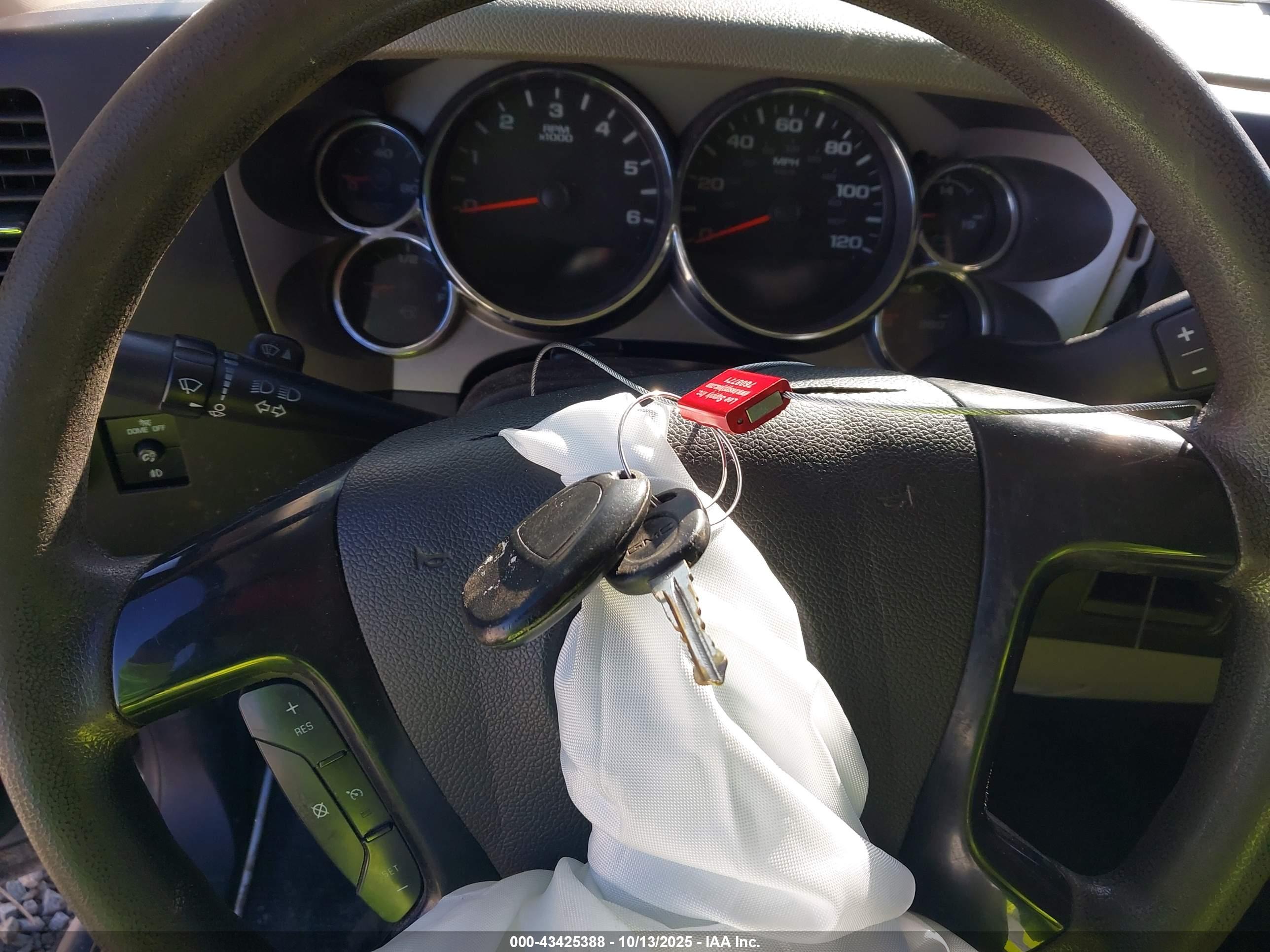 GMC SIERRA image 11