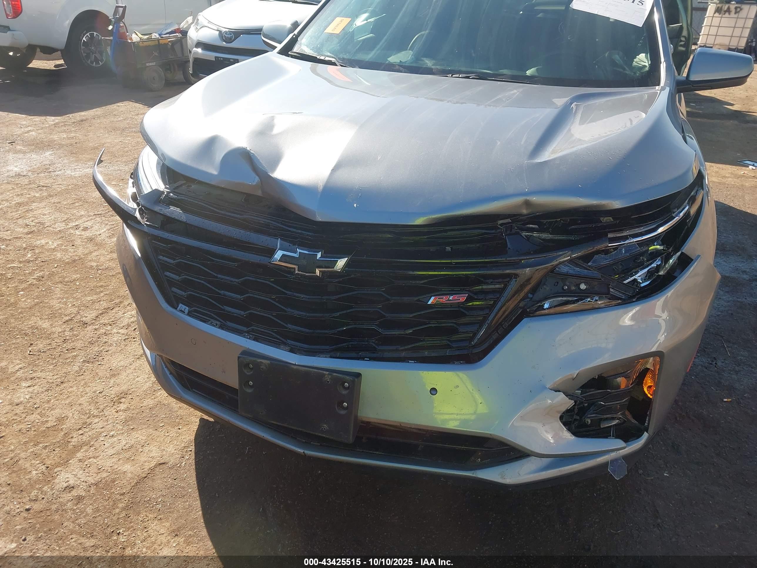 CHEVROLET EQUINOX image 6