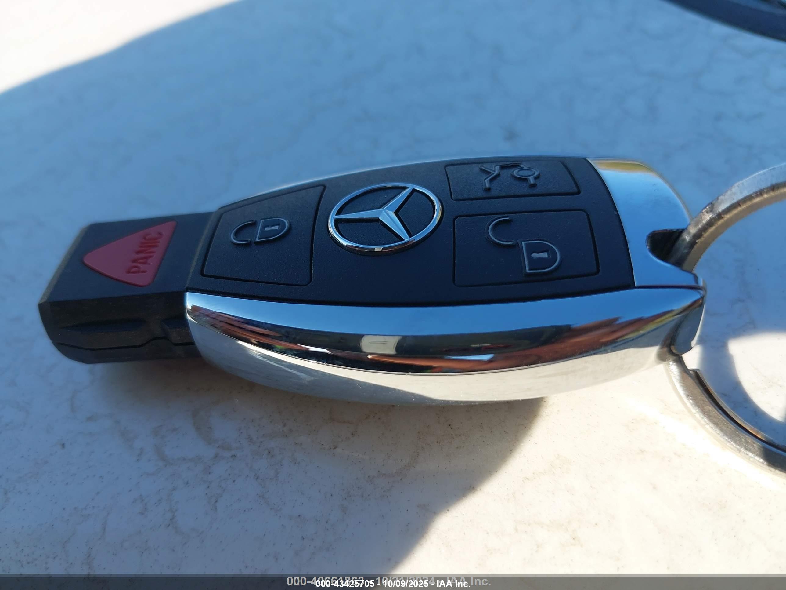 MERCEDES-BENZ S image 11