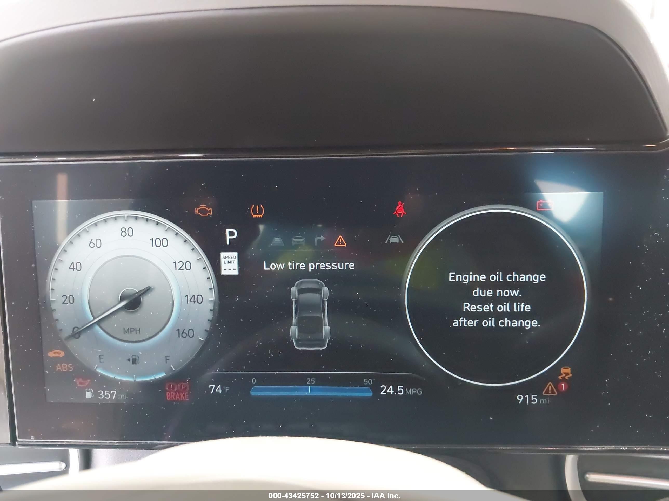 HYUNDAI ELANTRA image 7