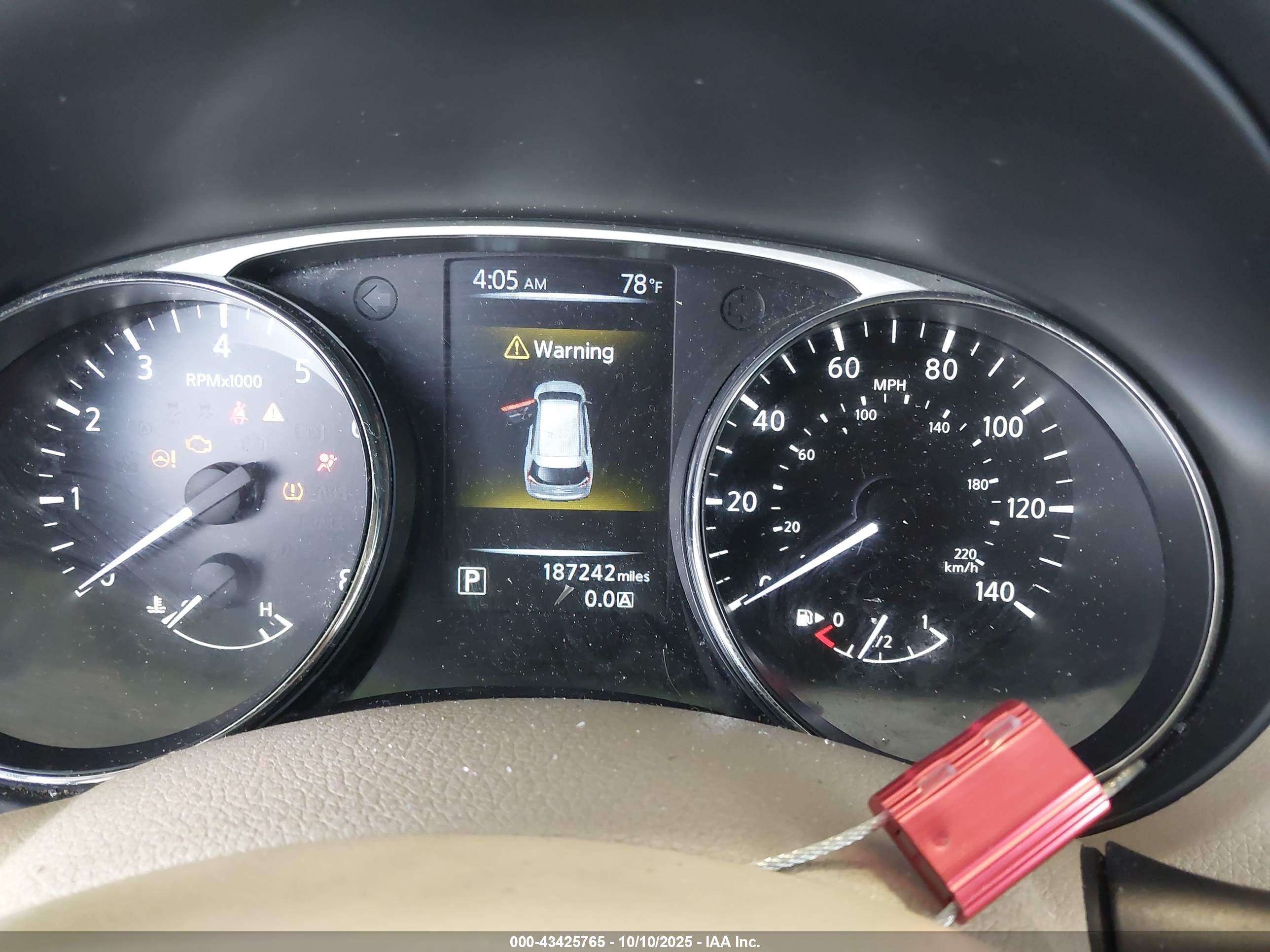NISSAN ROGUE image 7