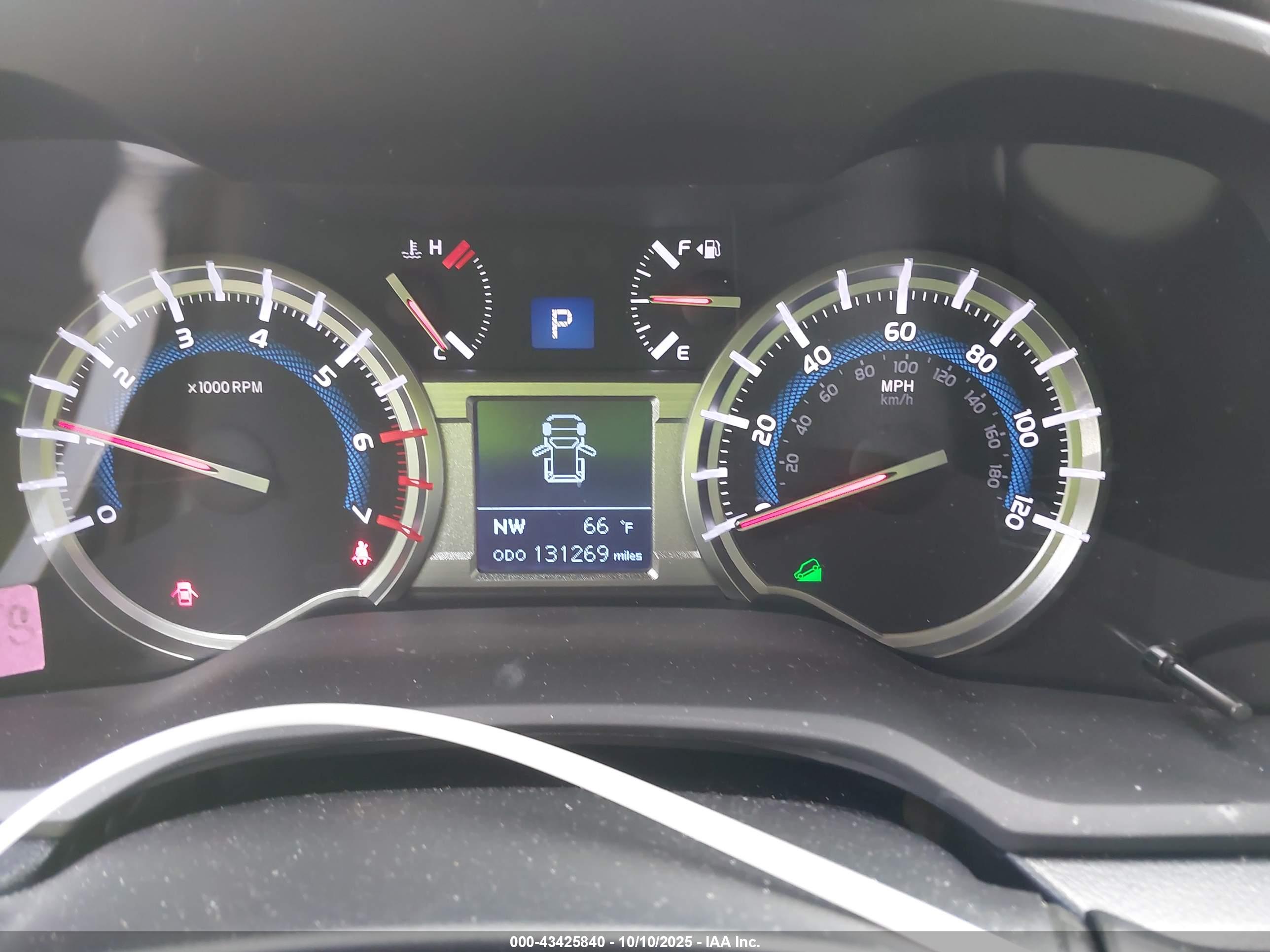 TOYOTA 4RUNNER image 7