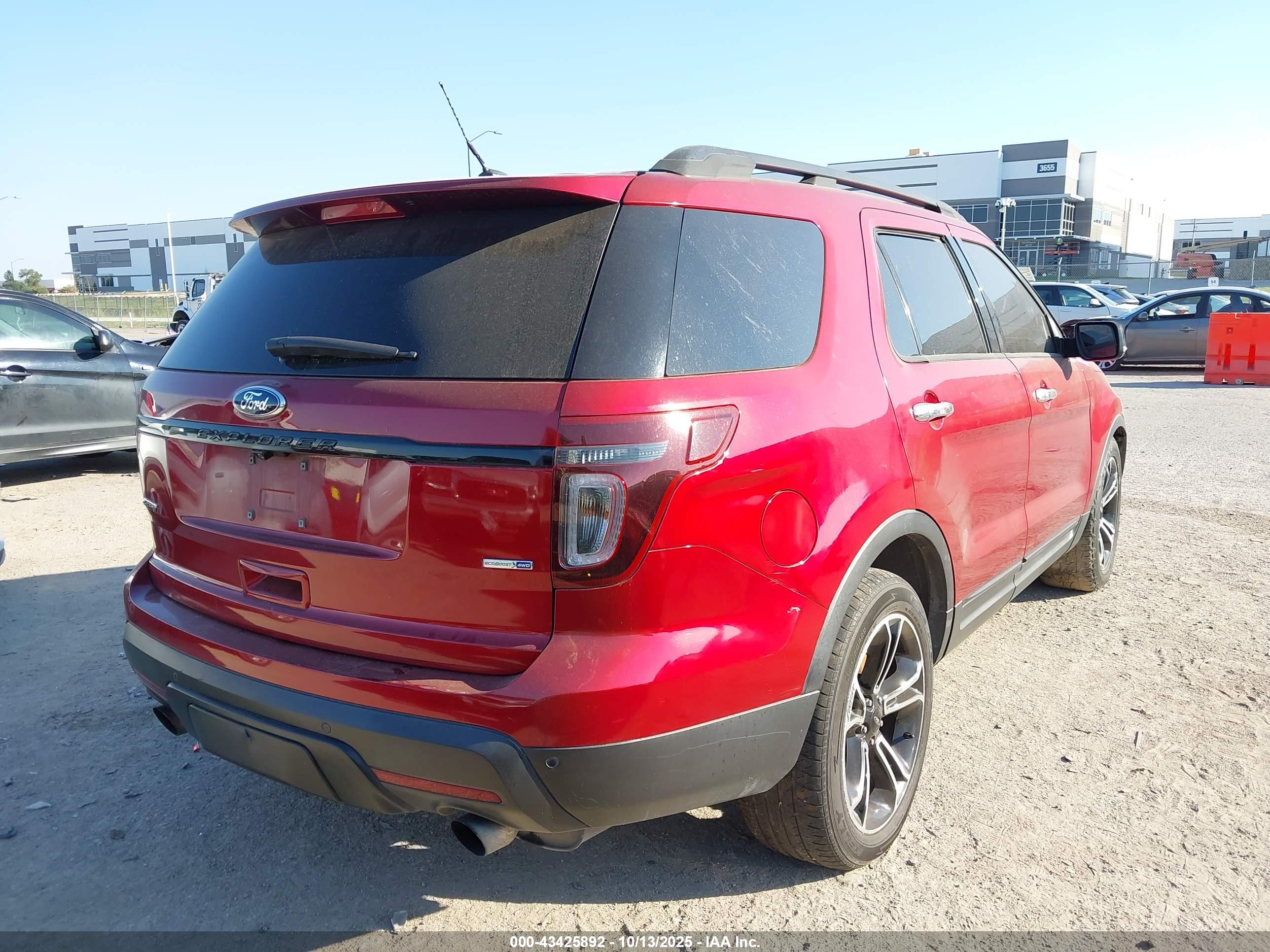 FORD EXPLORER image 4