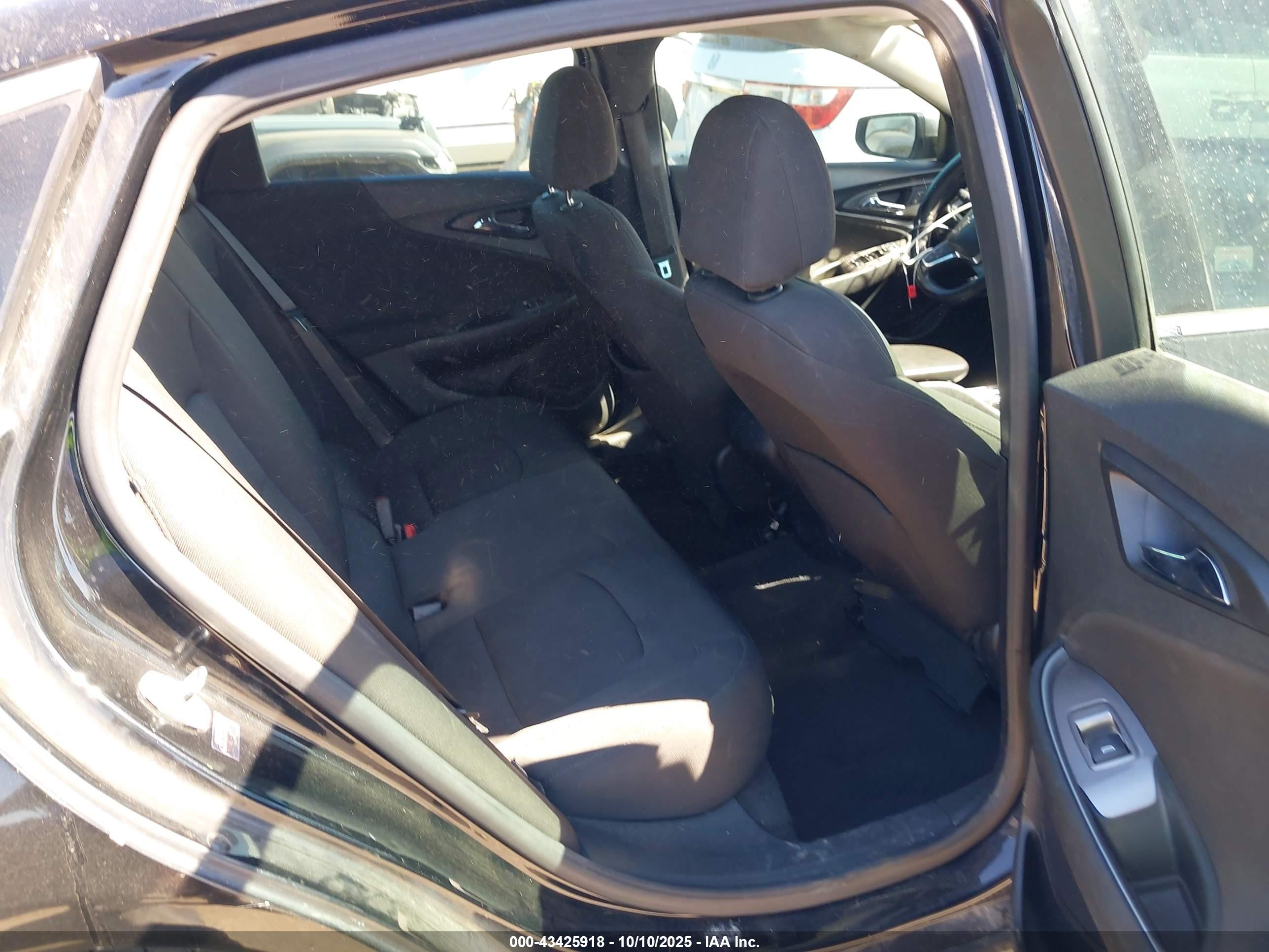 CHEVROLET MALIBU image 8