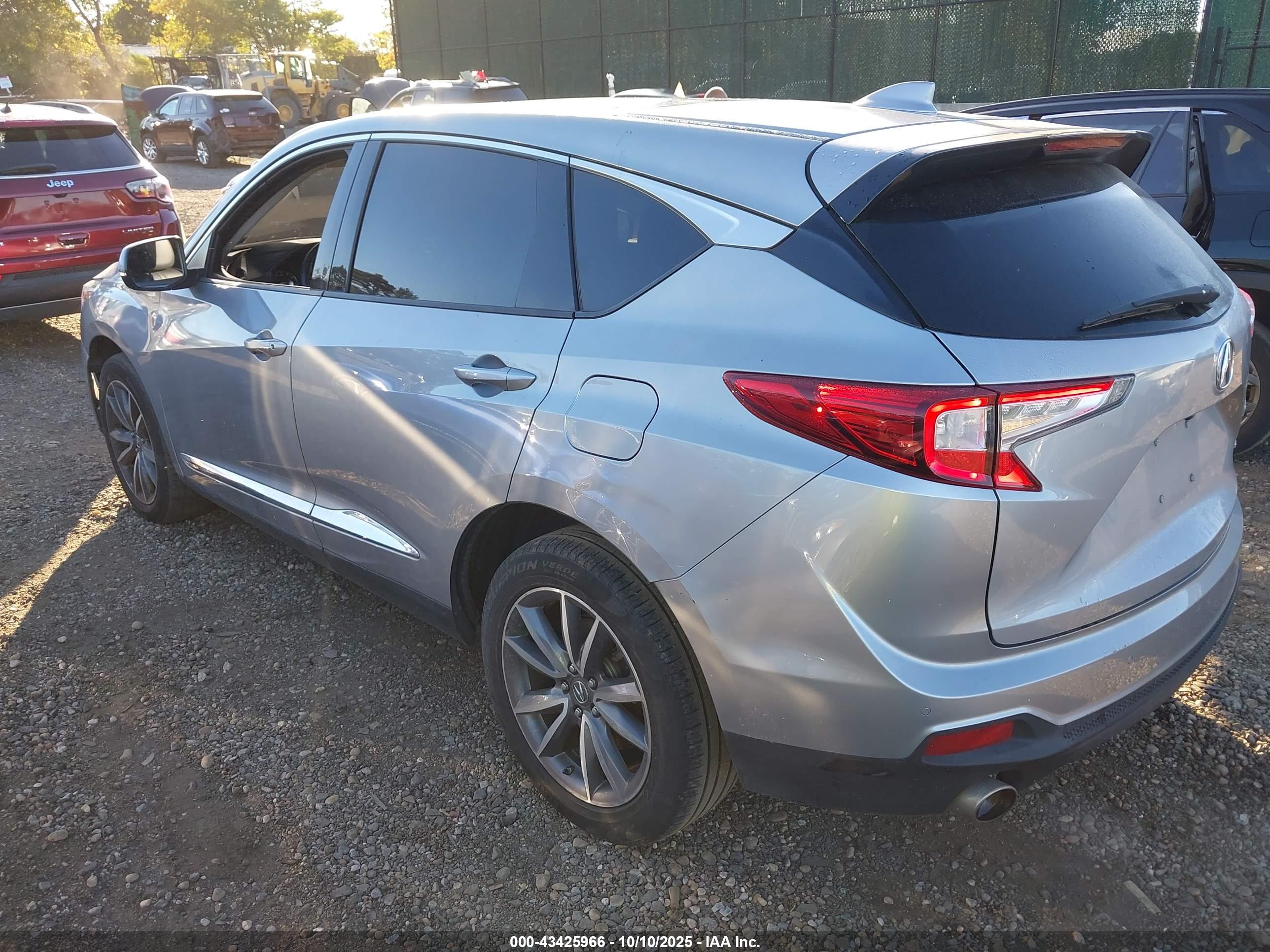 ACURA RDX image 3