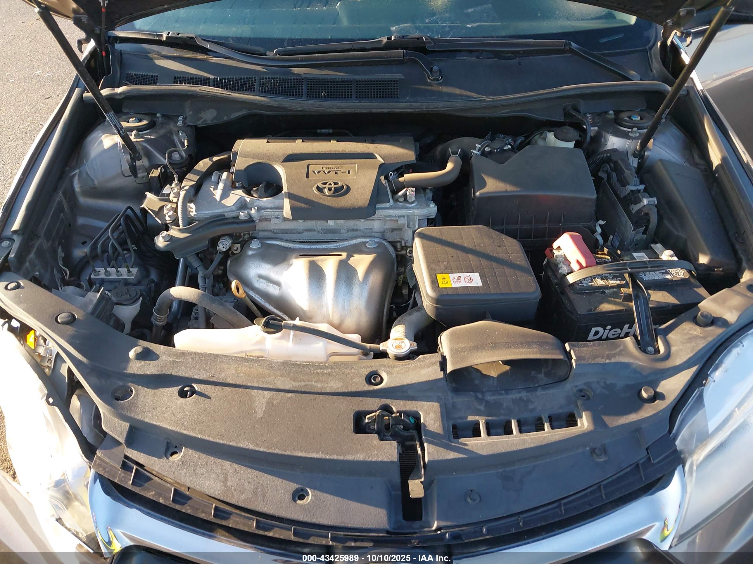 TOYOTA CAMRY image 10