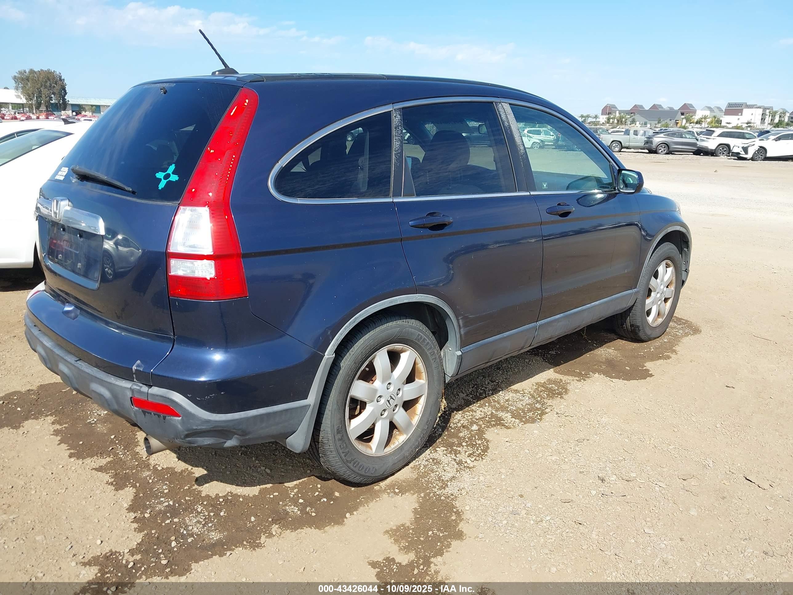 HONDA CR-V image 4