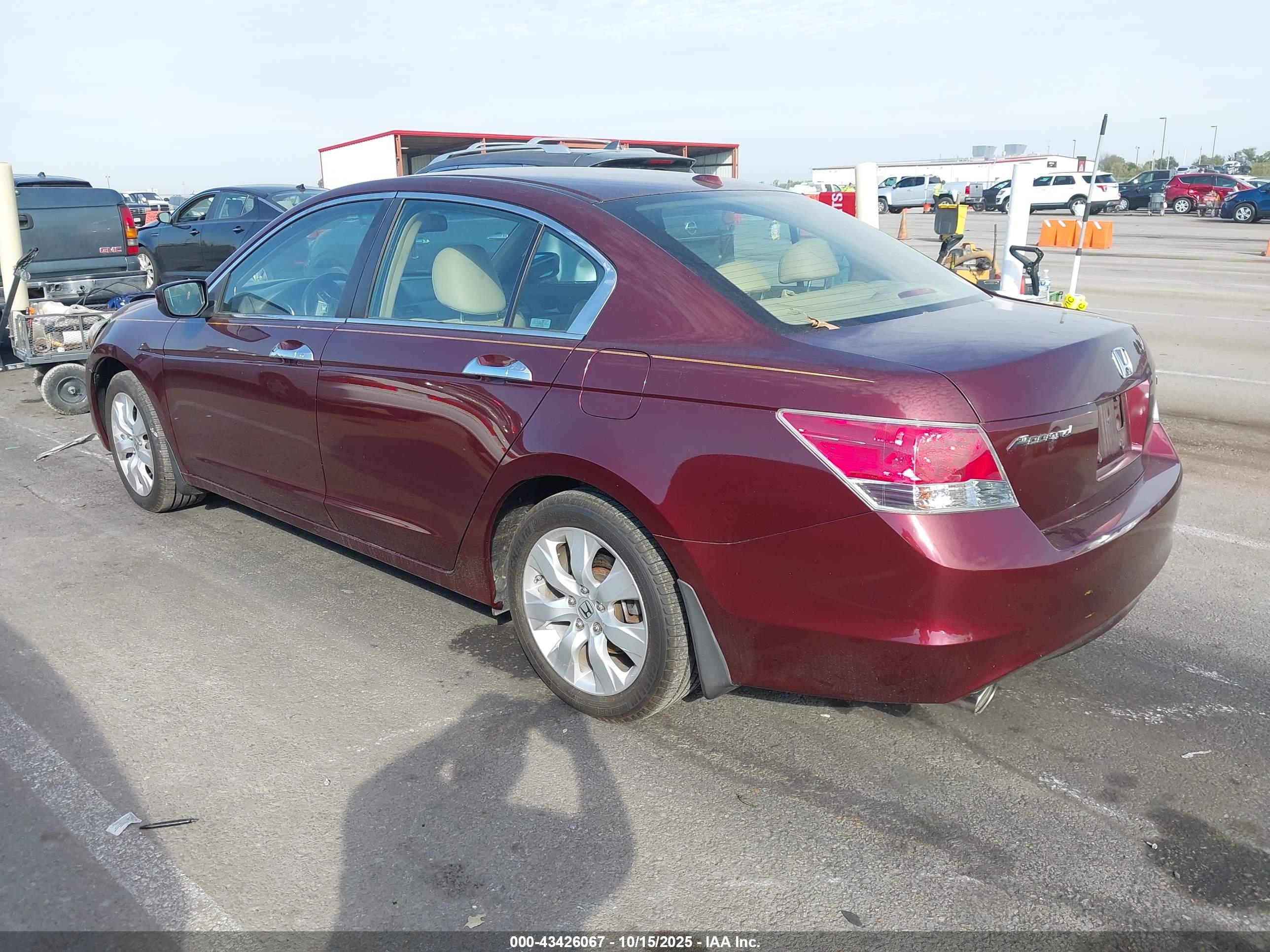 HONDA ACCORD image 3