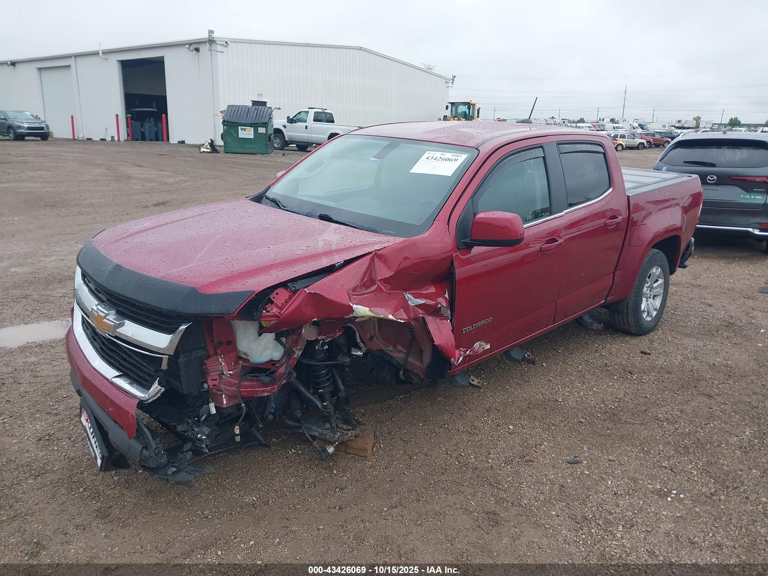 CHEVROLET COLORADO image 2