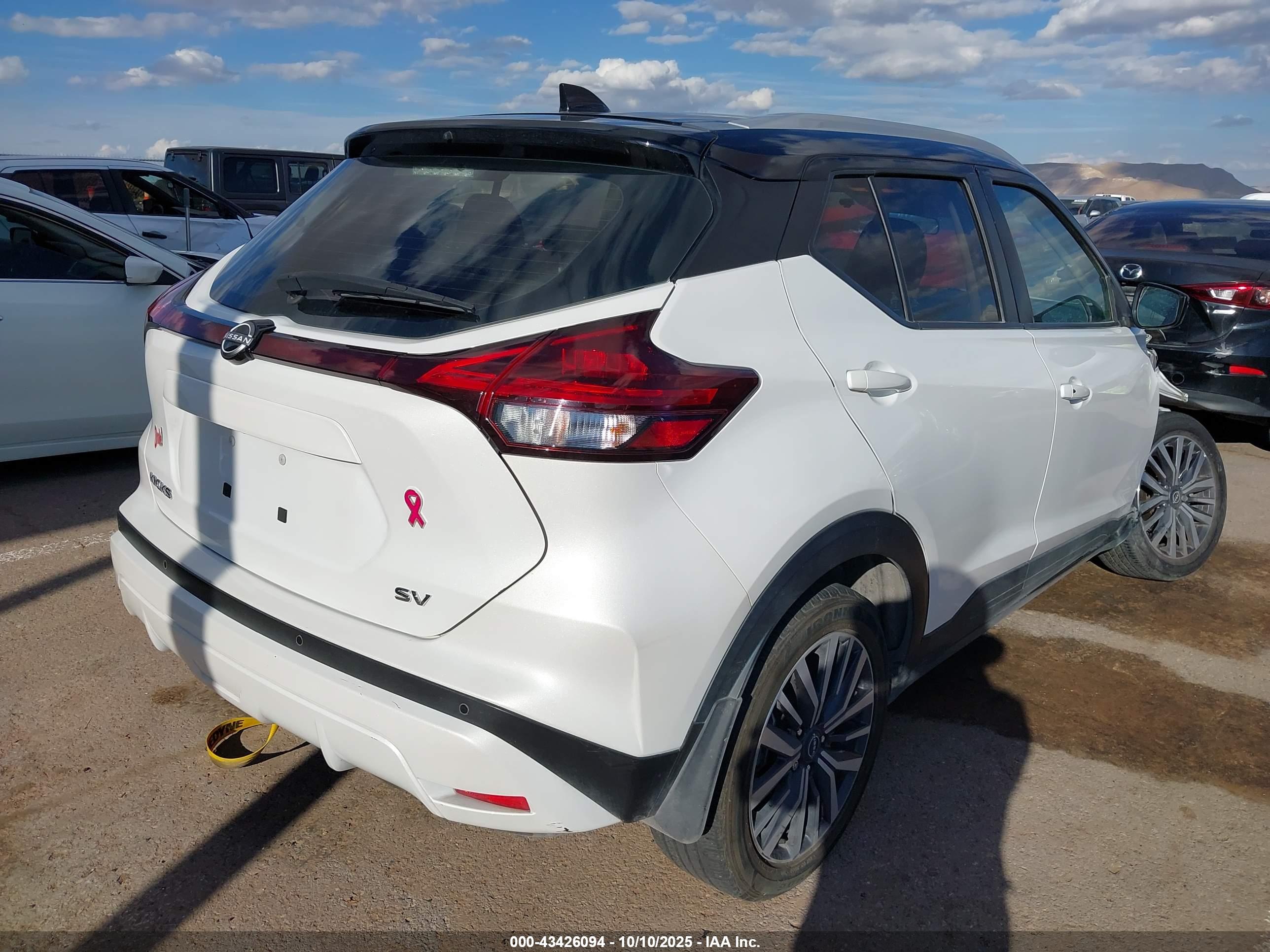 NISSAN KICKS image 4