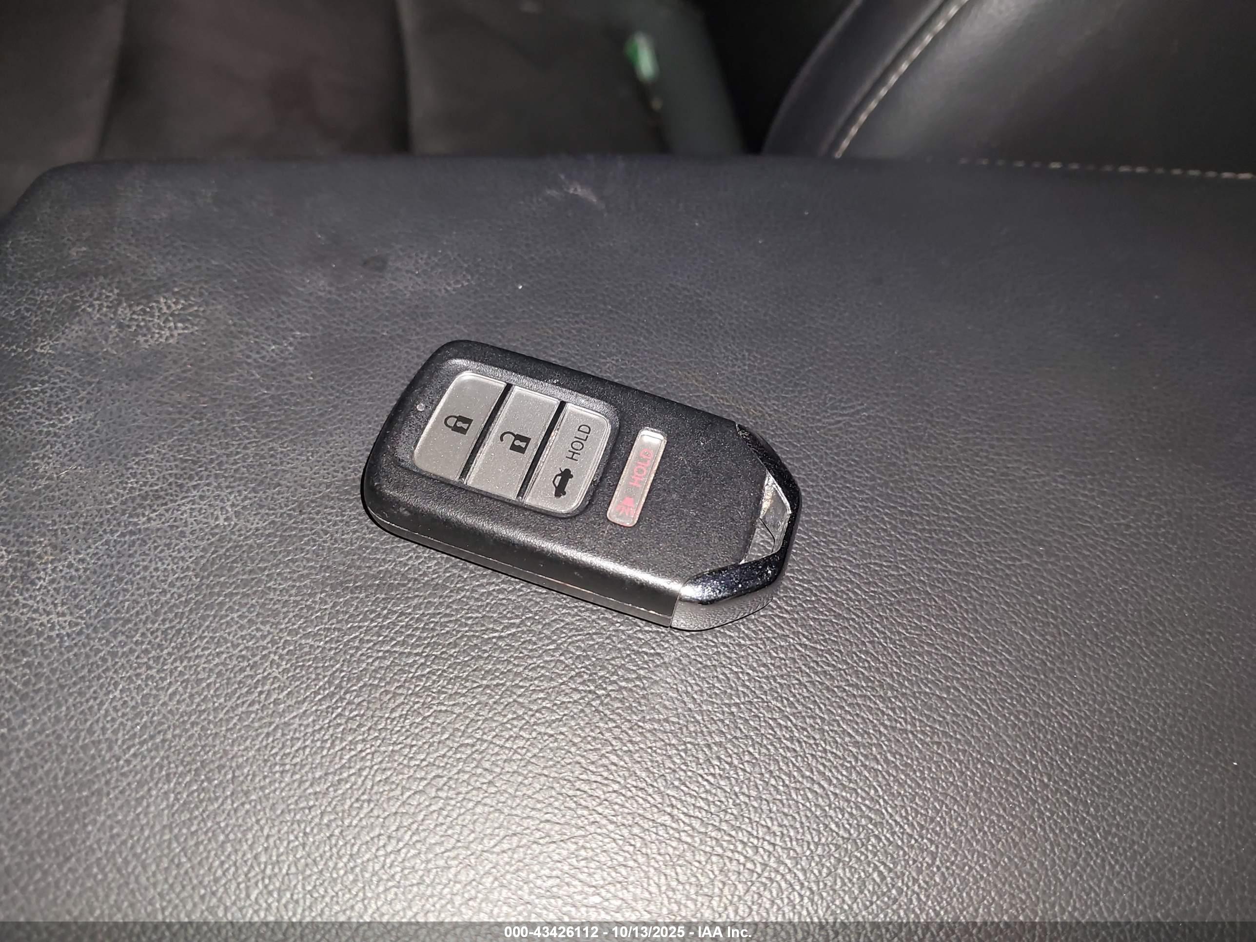 HONDA ACCORD image 11