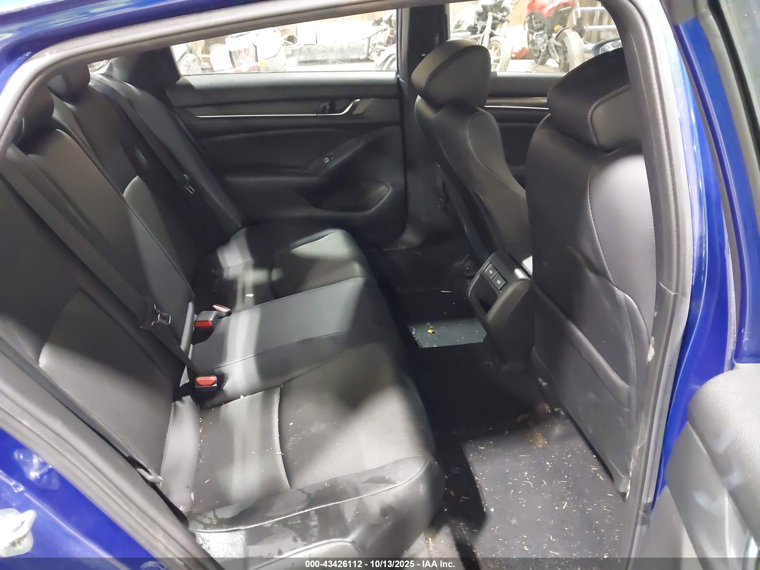 HONDA ACCORD image 8