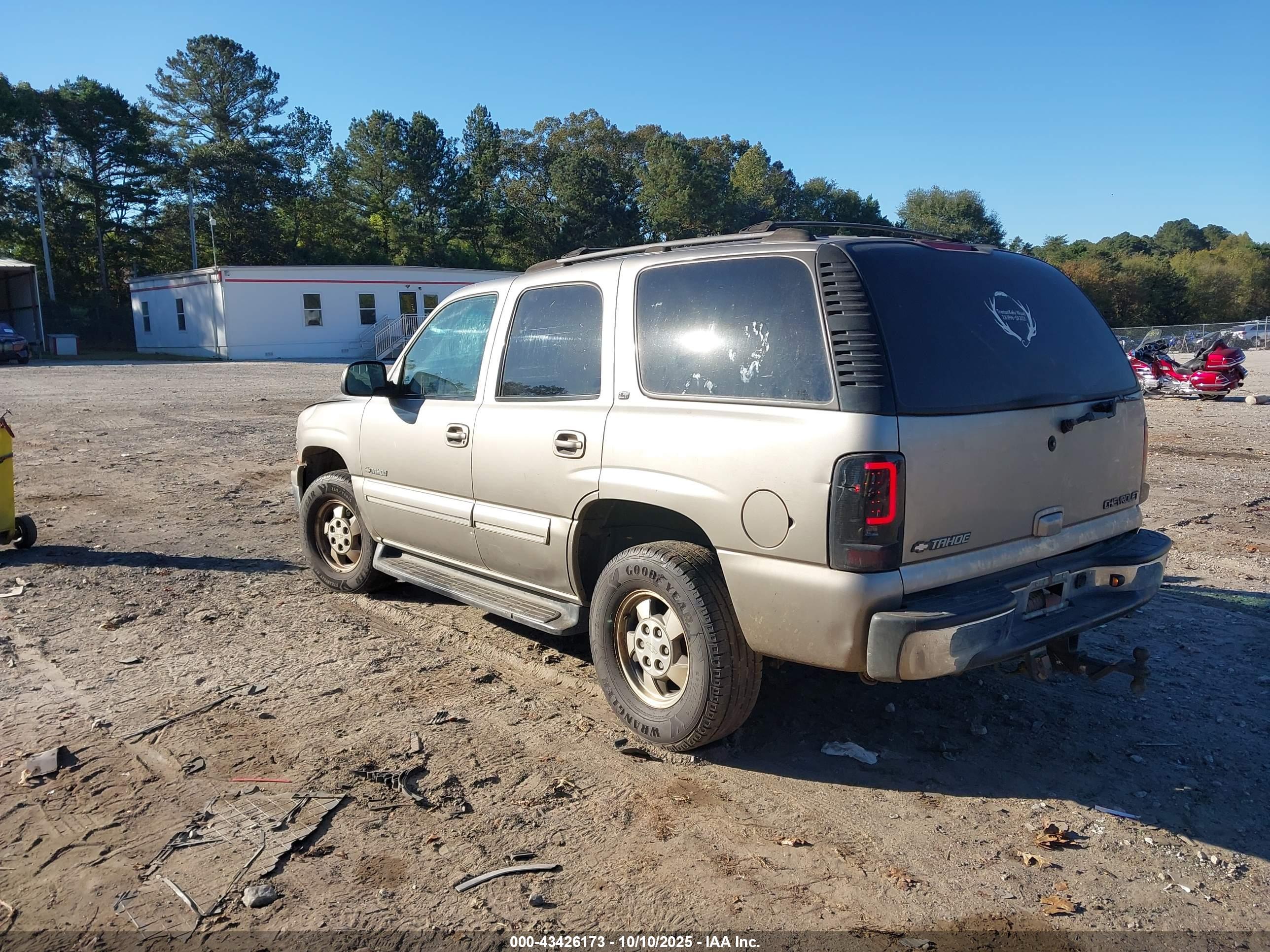 CHEVROLET TAHOE image 3