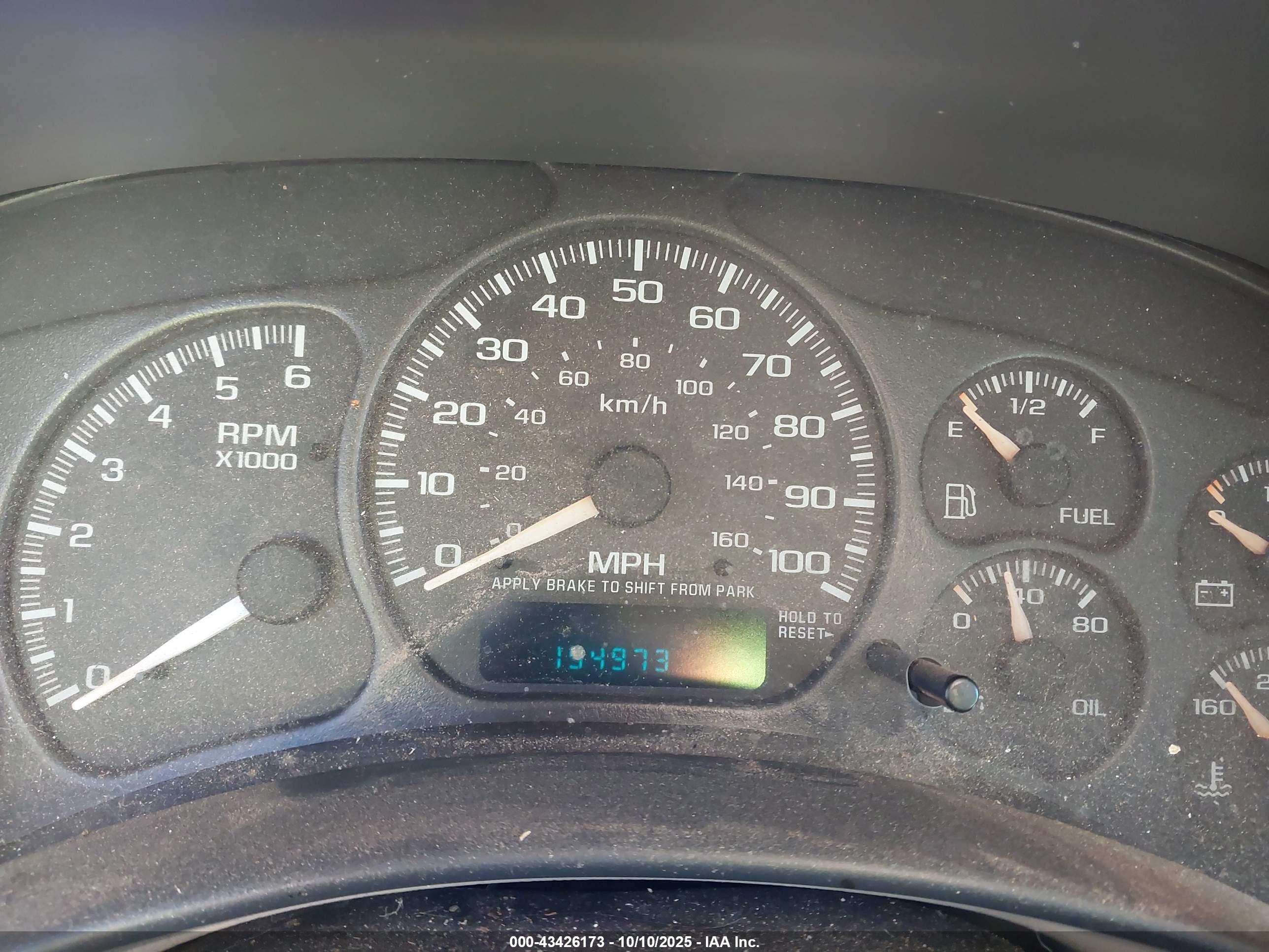 CHEVROLET TAHOE image 7