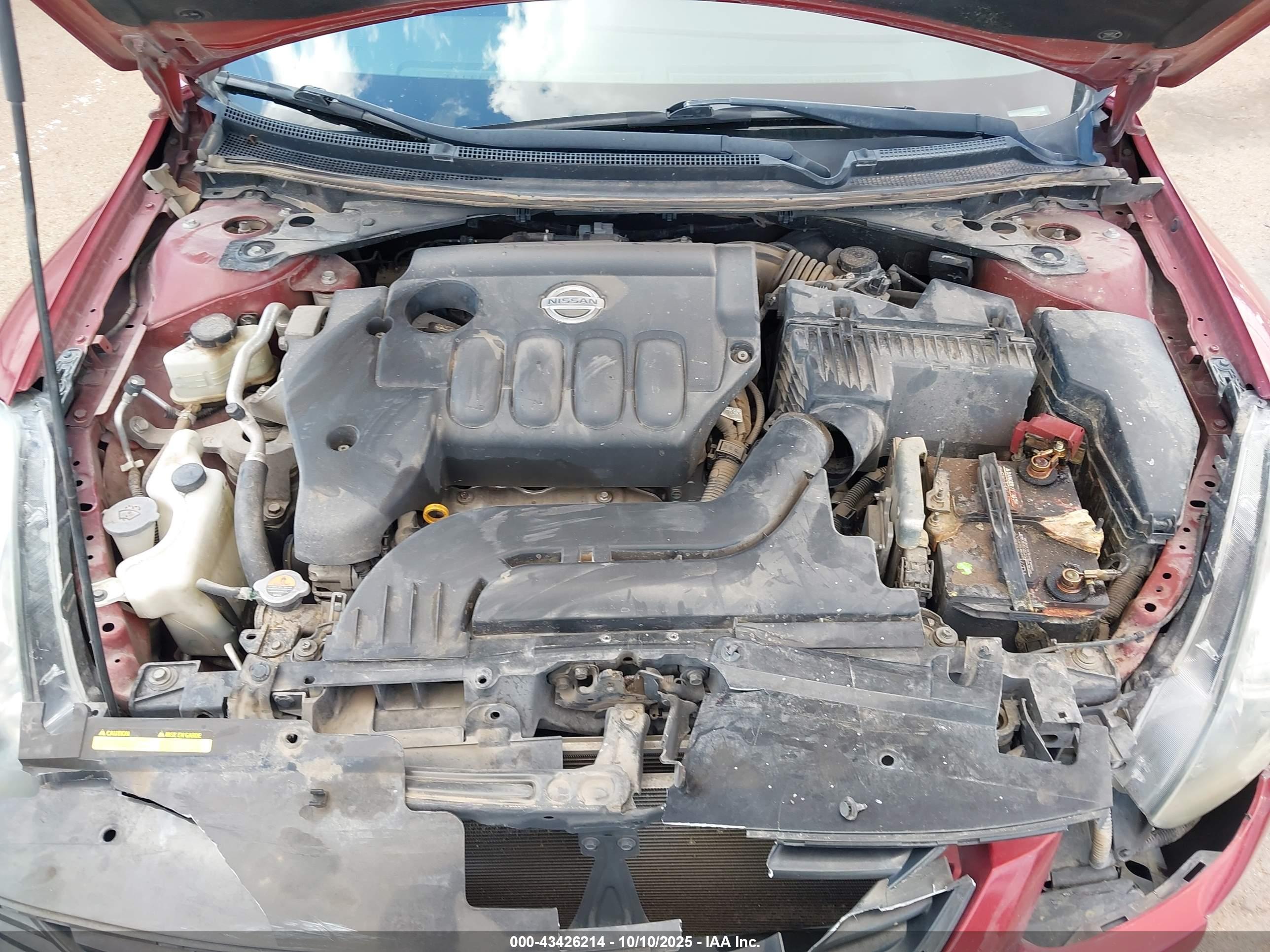 NISSAN ALTIMA image 10