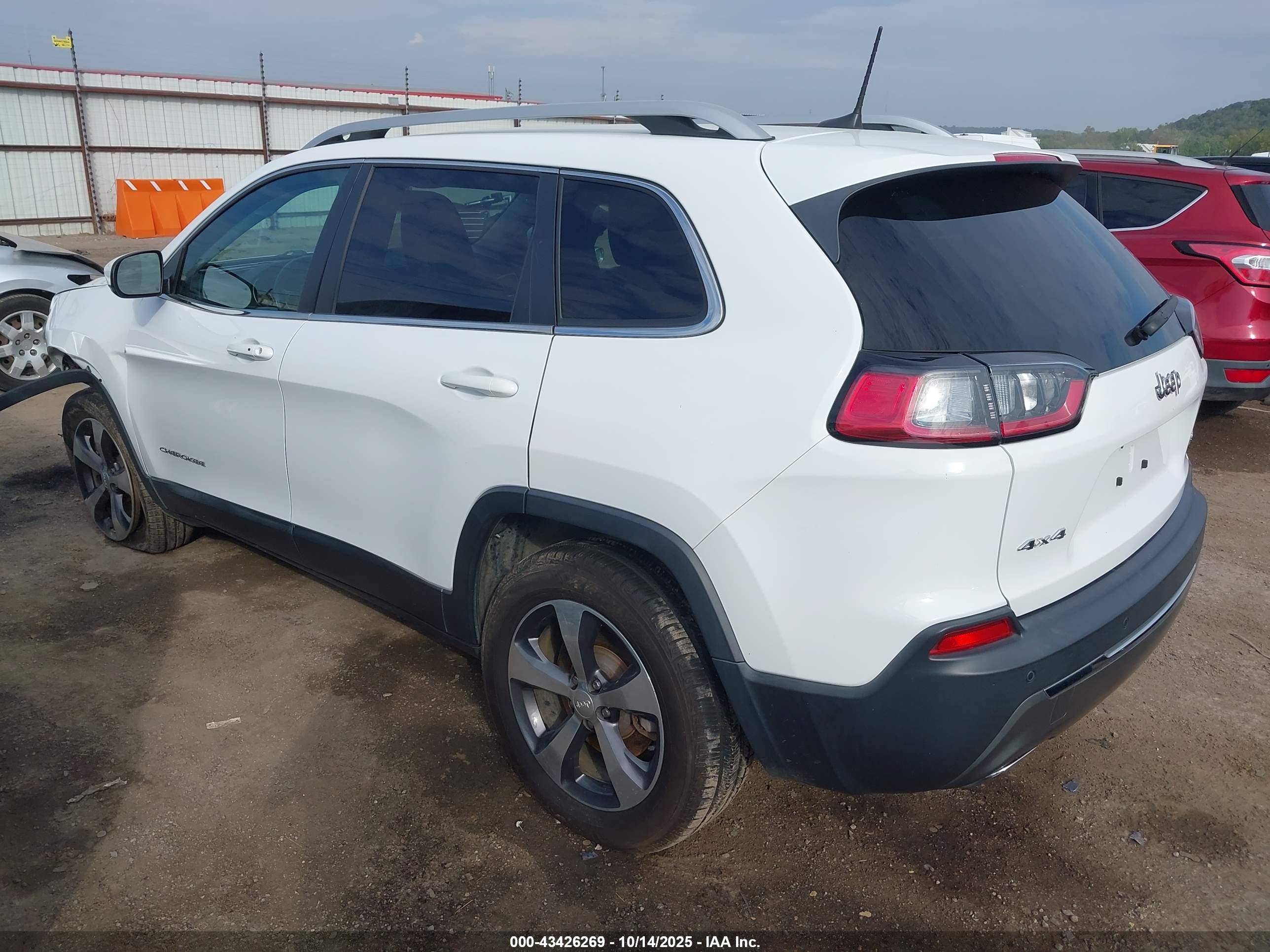 JEEP CHEROKEE image 3