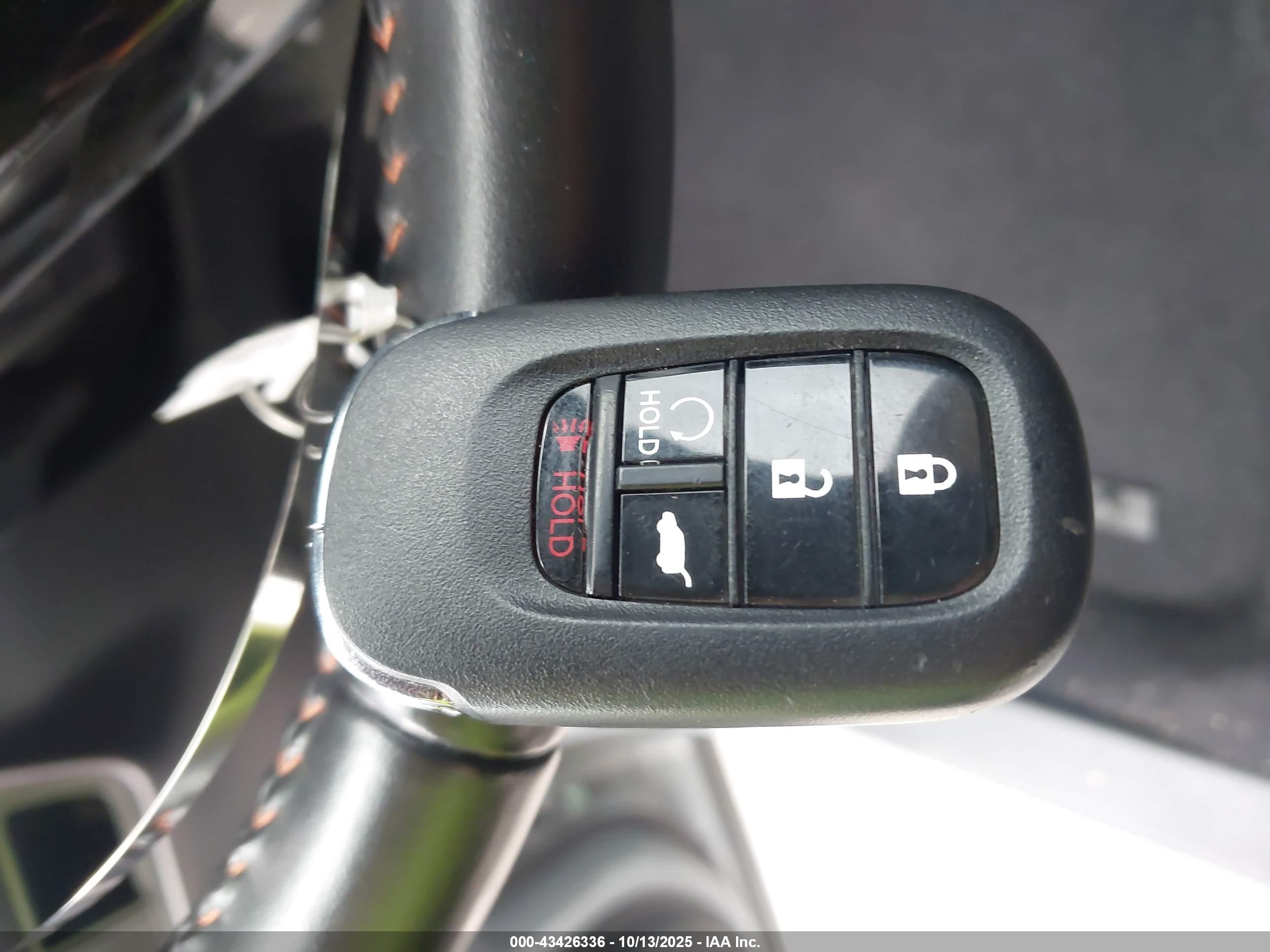 HONDA HR-V image 11