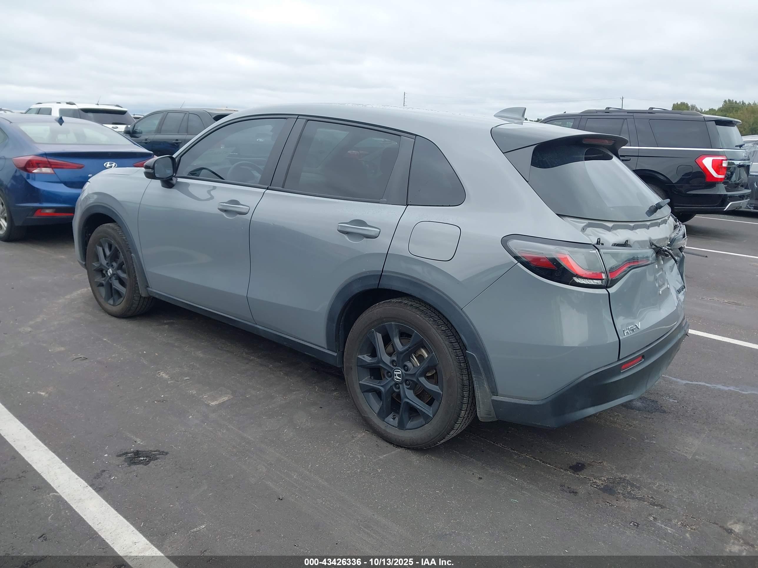 HONDA HR-V image 3