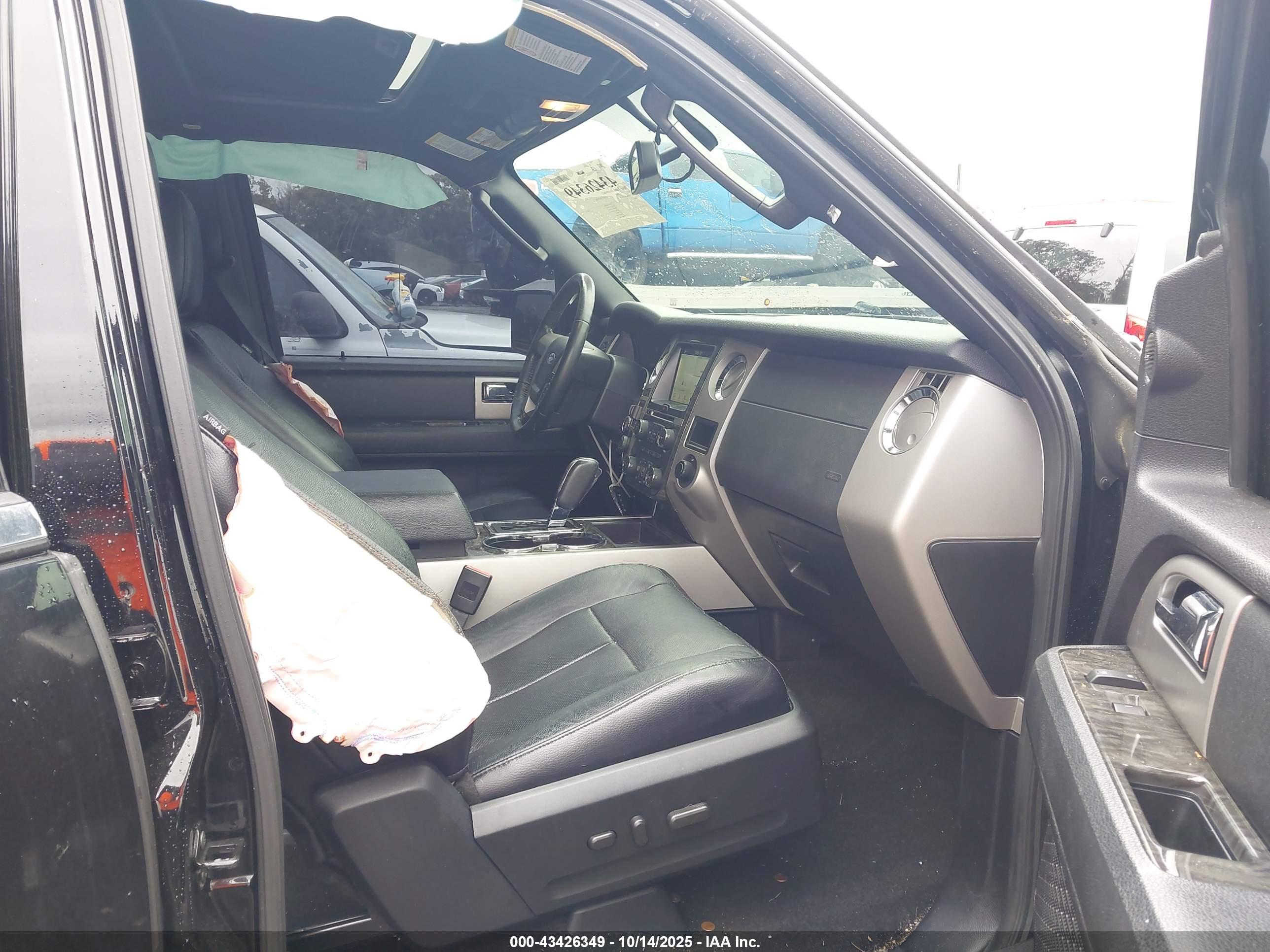 FORD EXPEDITION image 5