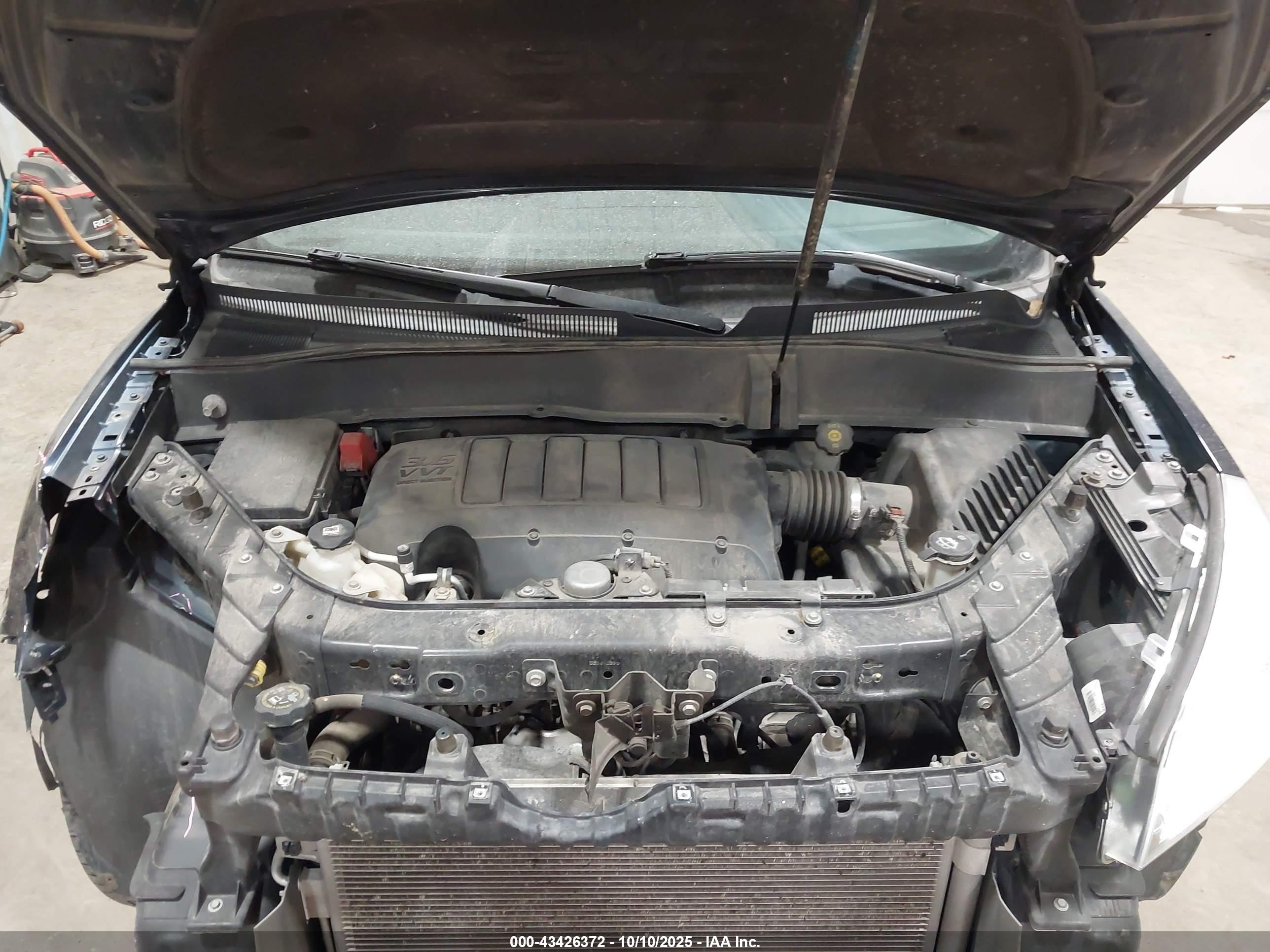 GMC ACADIA image 10