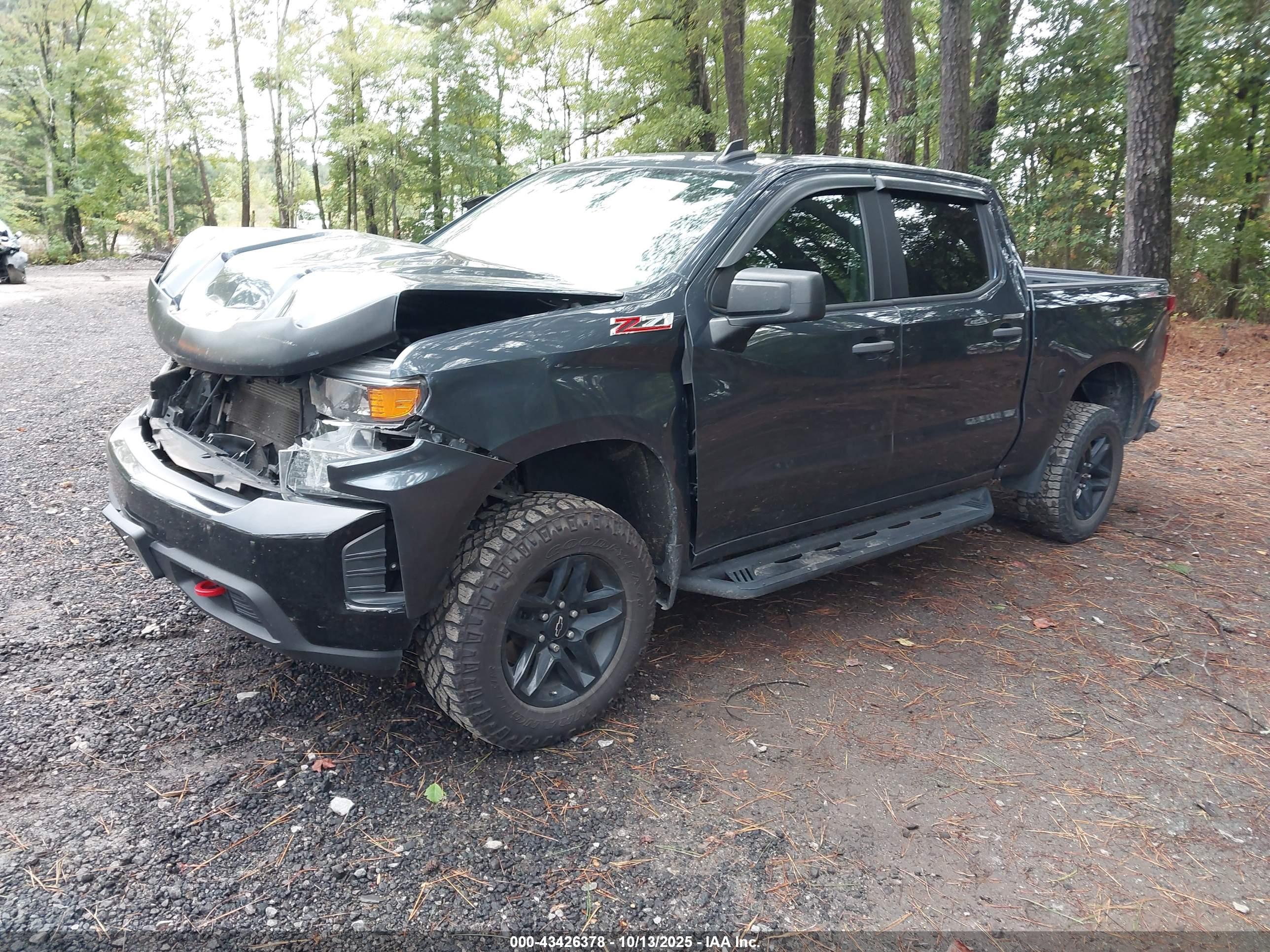 CHEVROLET SILVERADO image 2