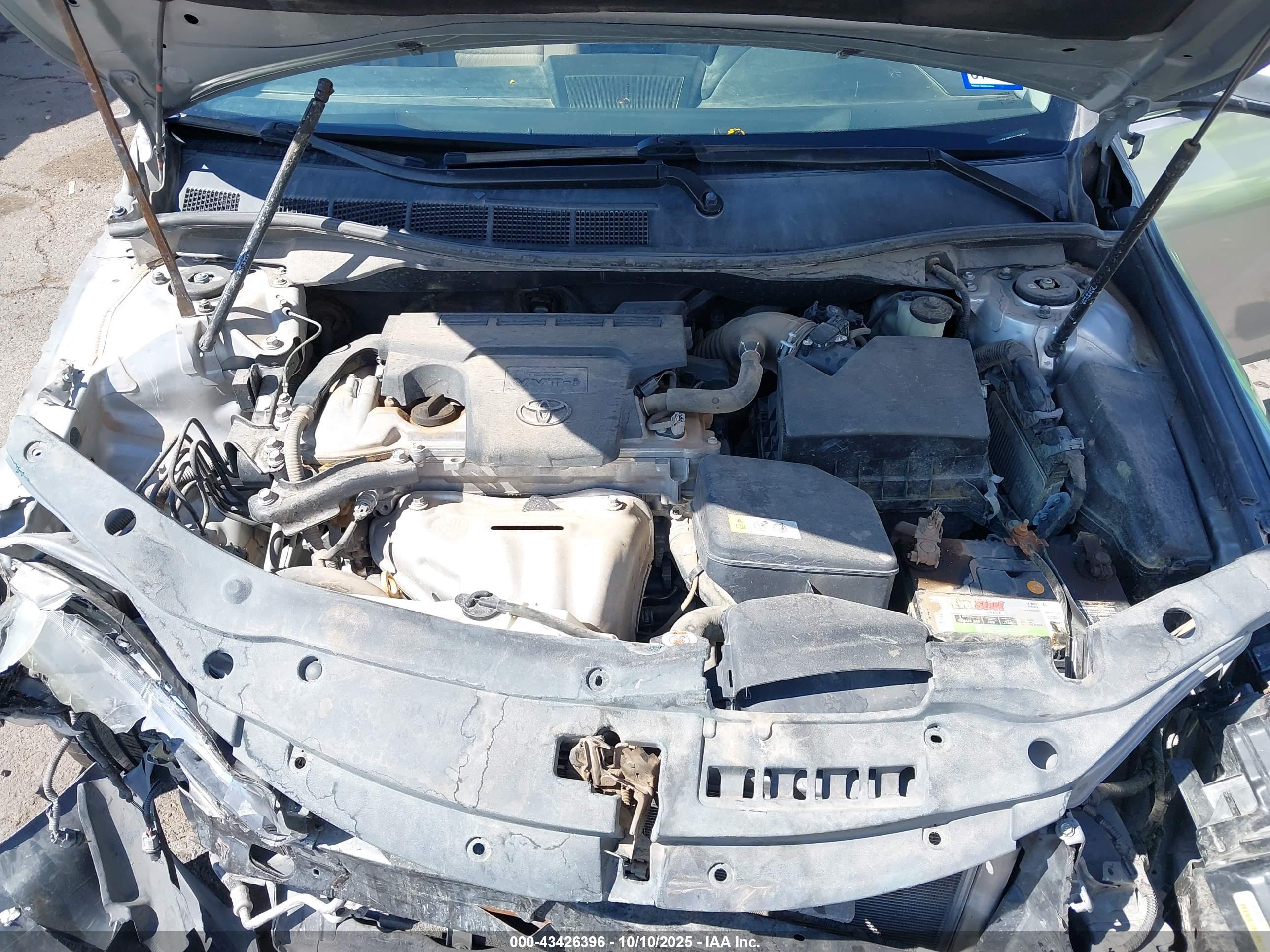 TOYOTA CAMRY image 10
