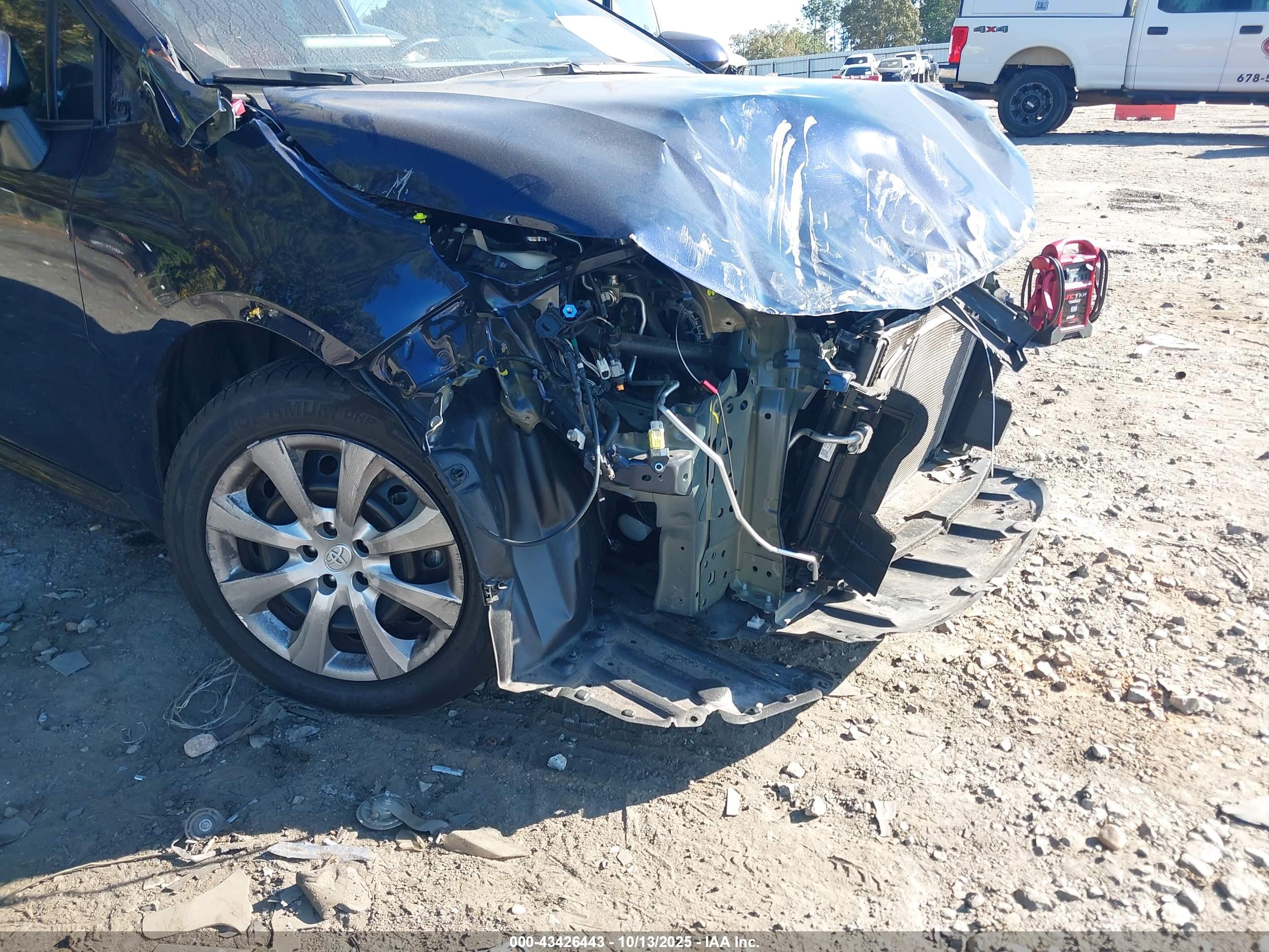 TOYOTA COROLLA image 6