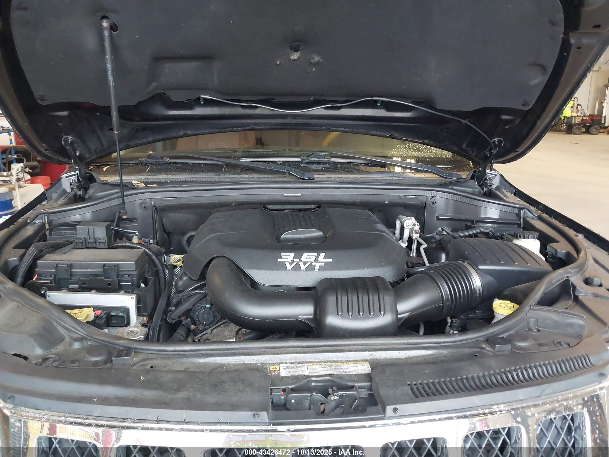 JEEP GRAND image 10