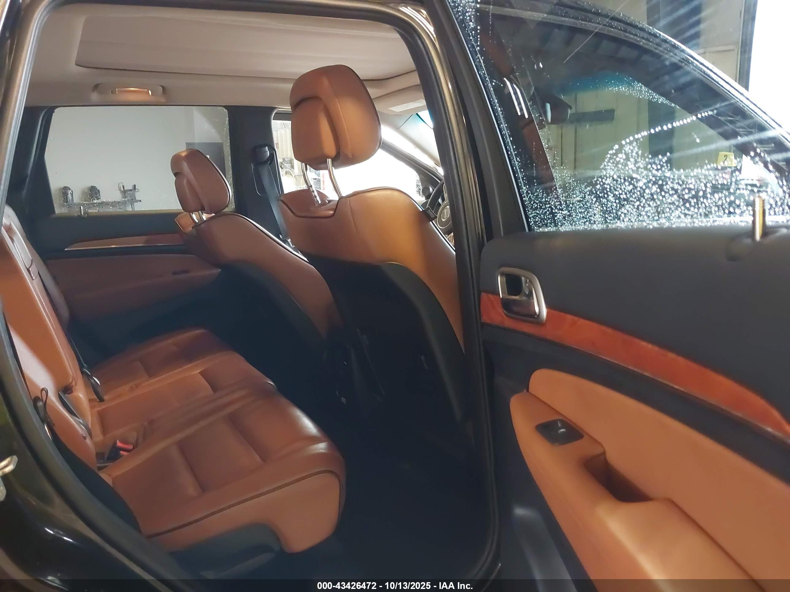 JEEP GRAND image 8