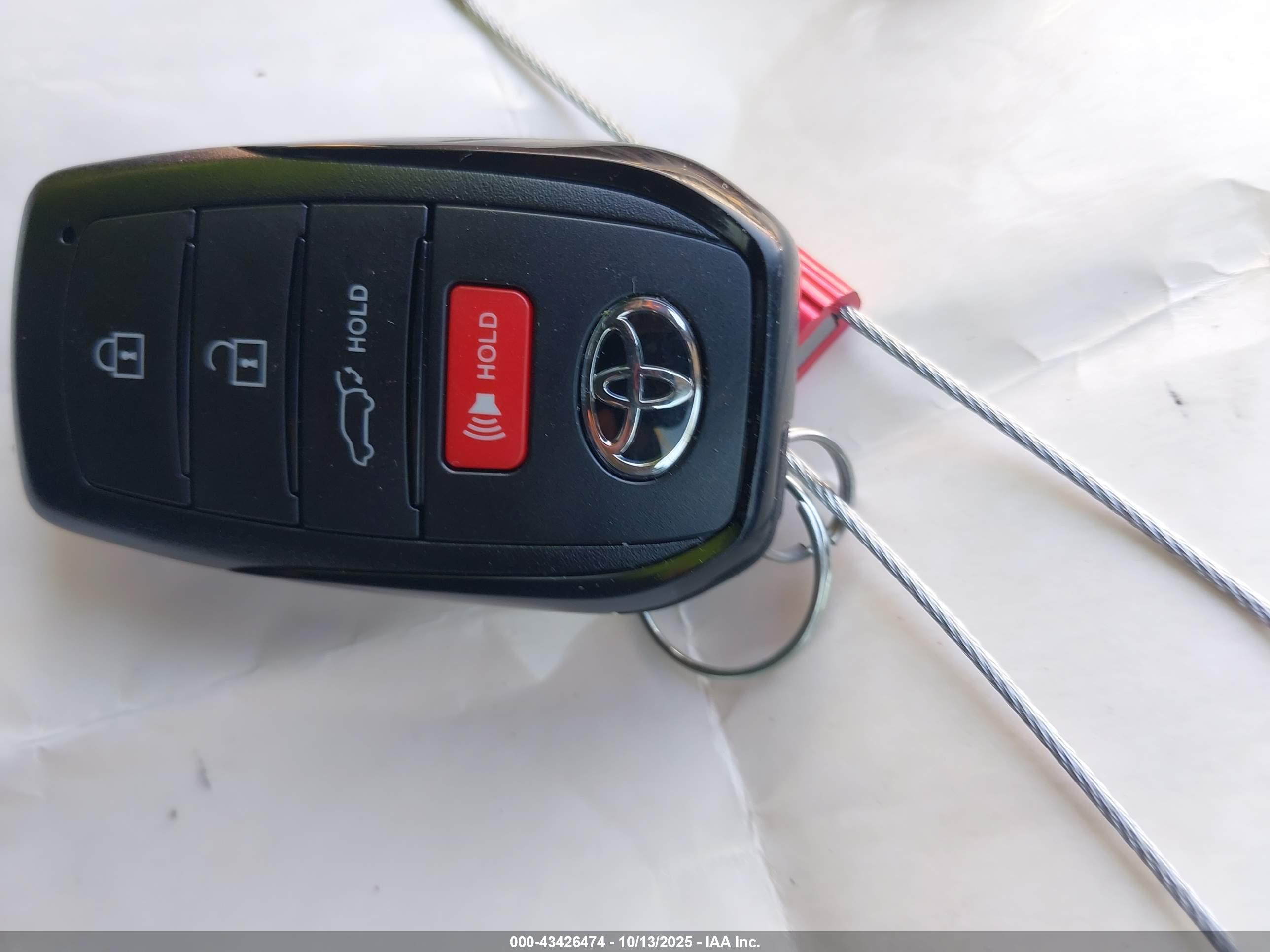 TOYOTA GRAND image 11